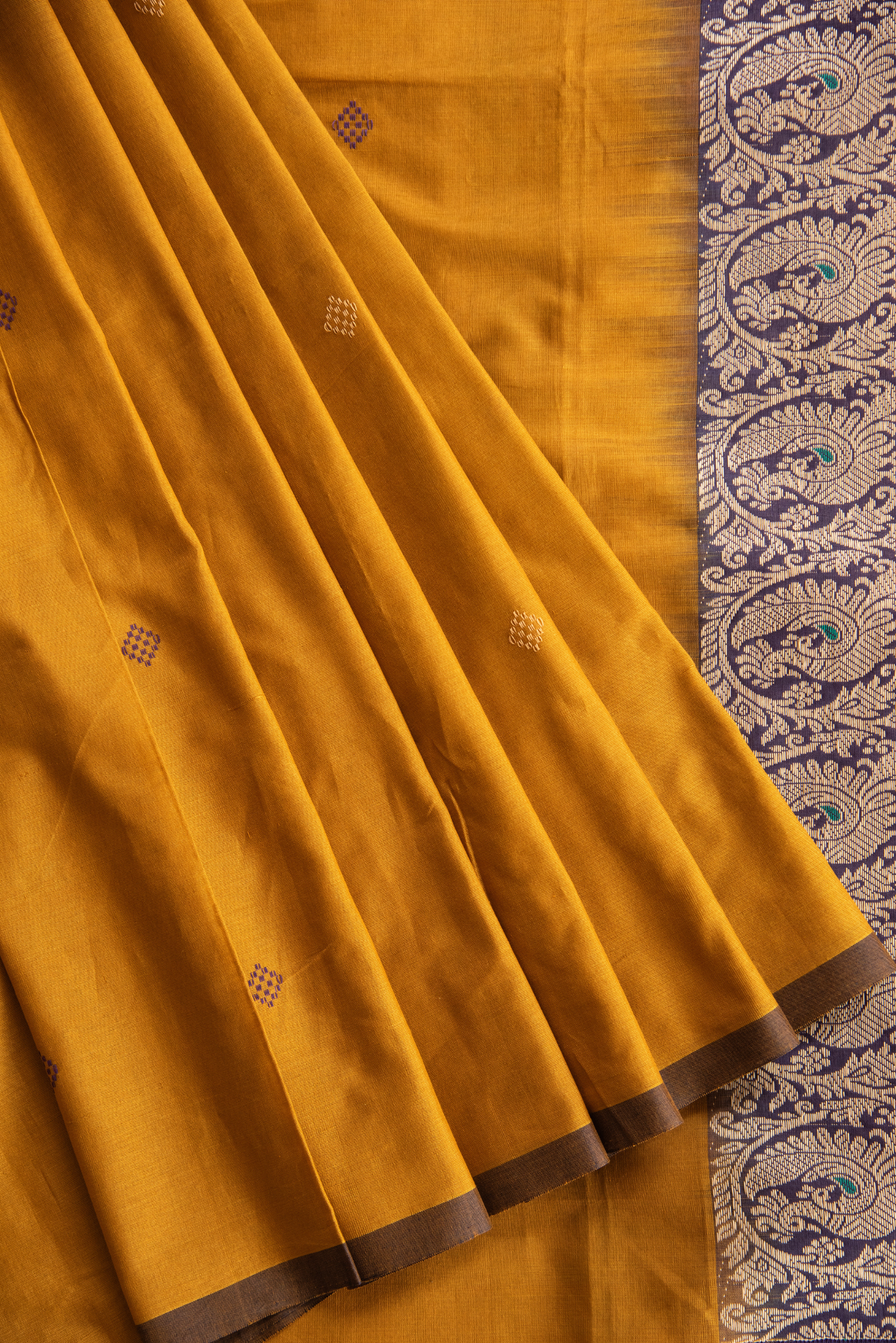 
                  
                    Handloom Mercerized Cotton Saree
                  
                