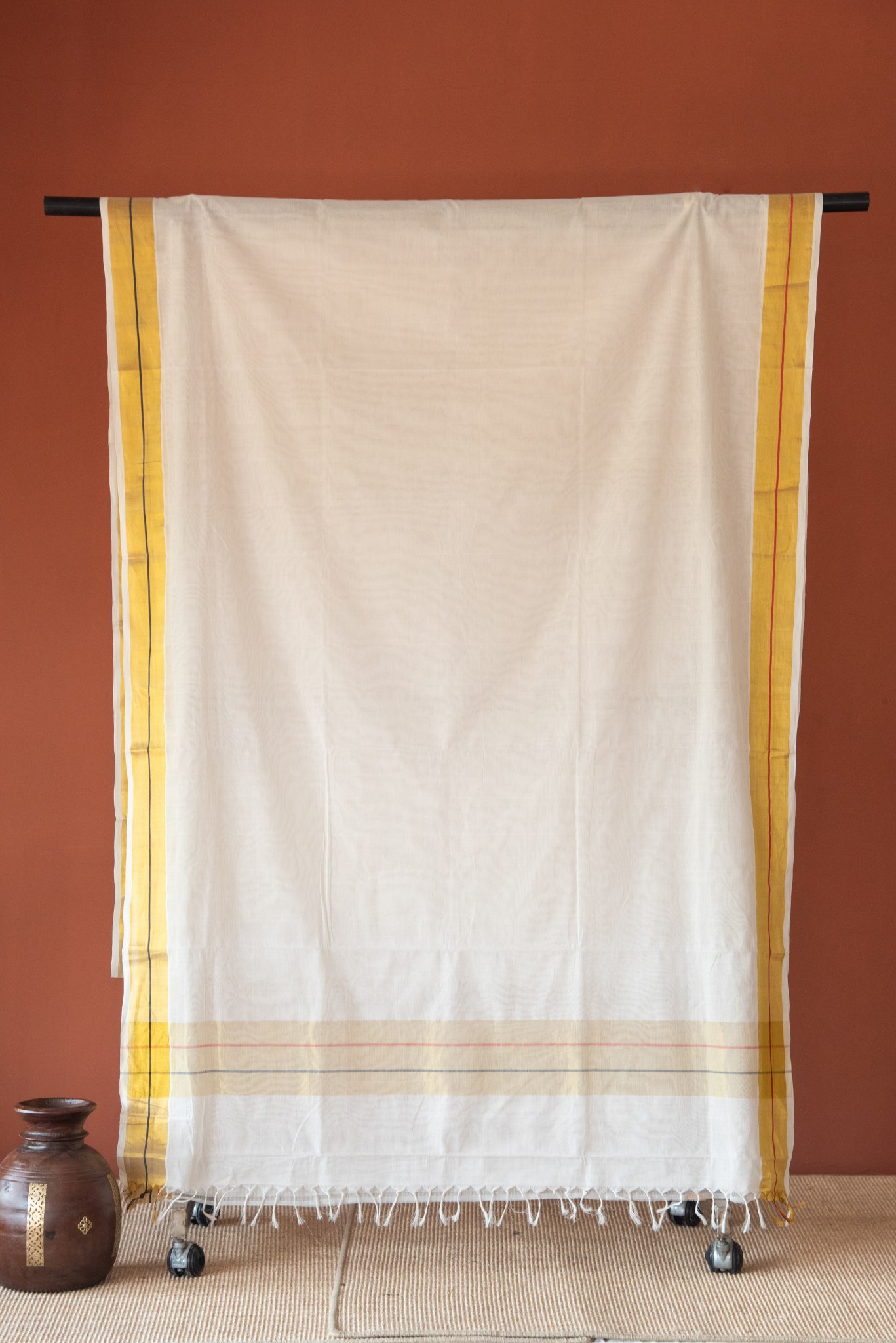 
                  
                    Kerala Cotton Saree
                  
                