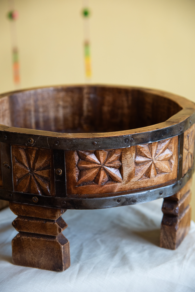 
                  
                    Wooden Bowl Carved Iron Ftd
                  
                