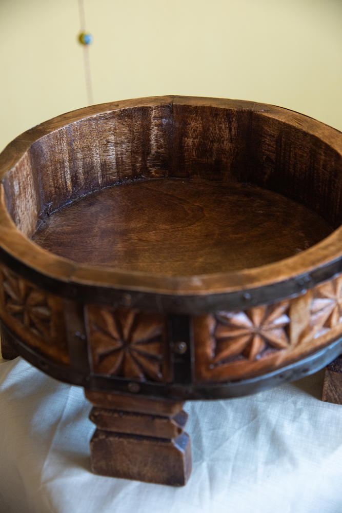 
                  
                    Wooden Bowl Carved Iron Ftd
                  
                