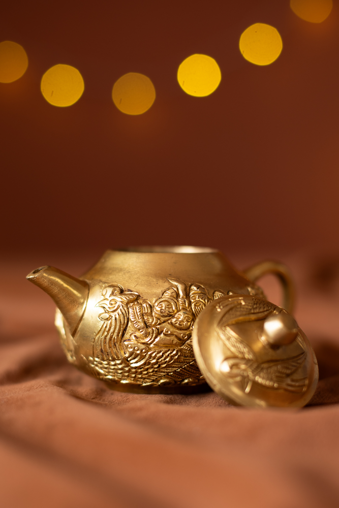 
                  
                    Brass teapot
                  
                