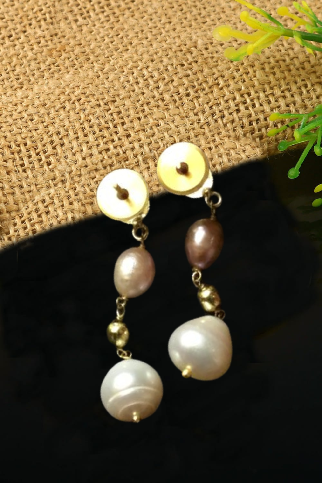 
                  
                    BS-44(E)-BEADED EARRING
                  
                