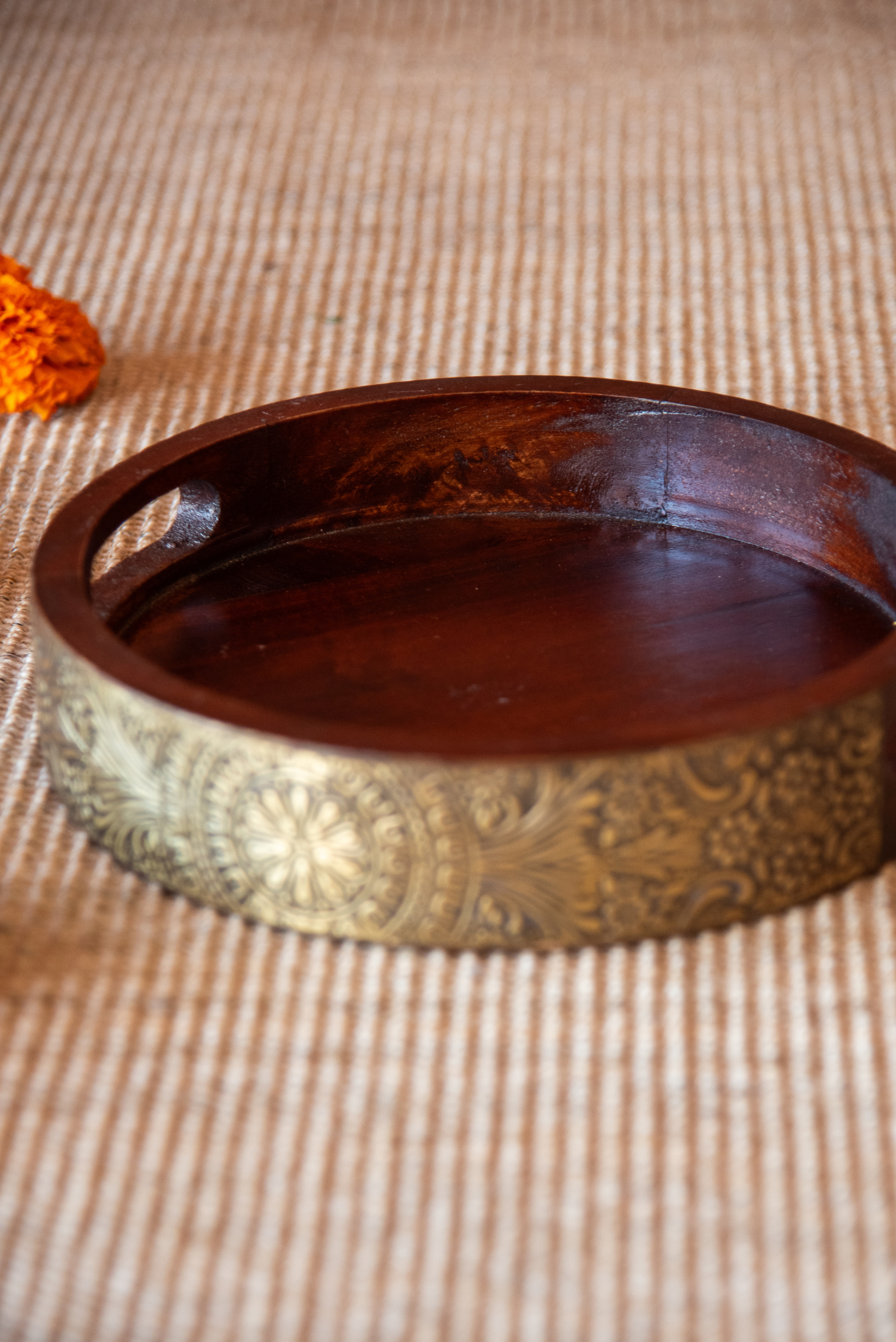 
                  
                    Wooden Tray Round
                  
                