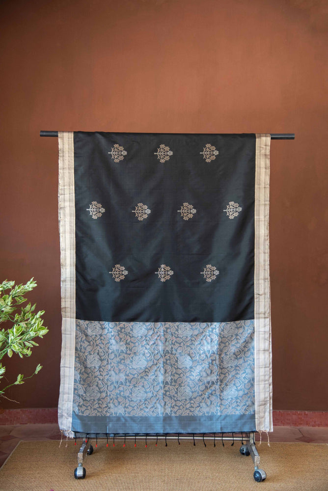 
                  
                    Kanchi Soft Silk
                  
                