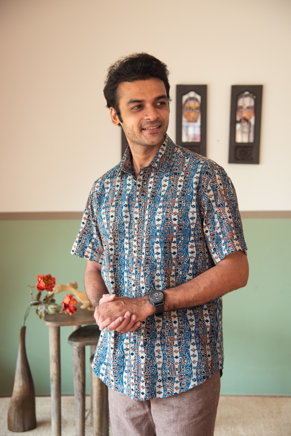 MEN SHIRT H/S AJRAKH PRINT BLUE