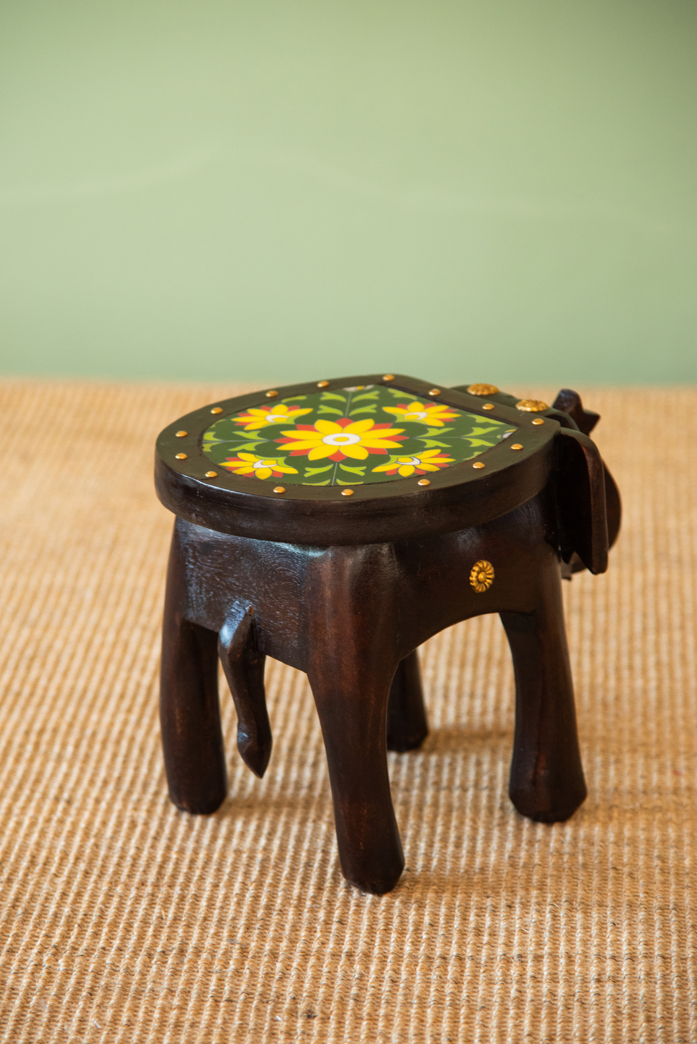 
                  
                    Wooden Elephant Moudha Stand
                  
                