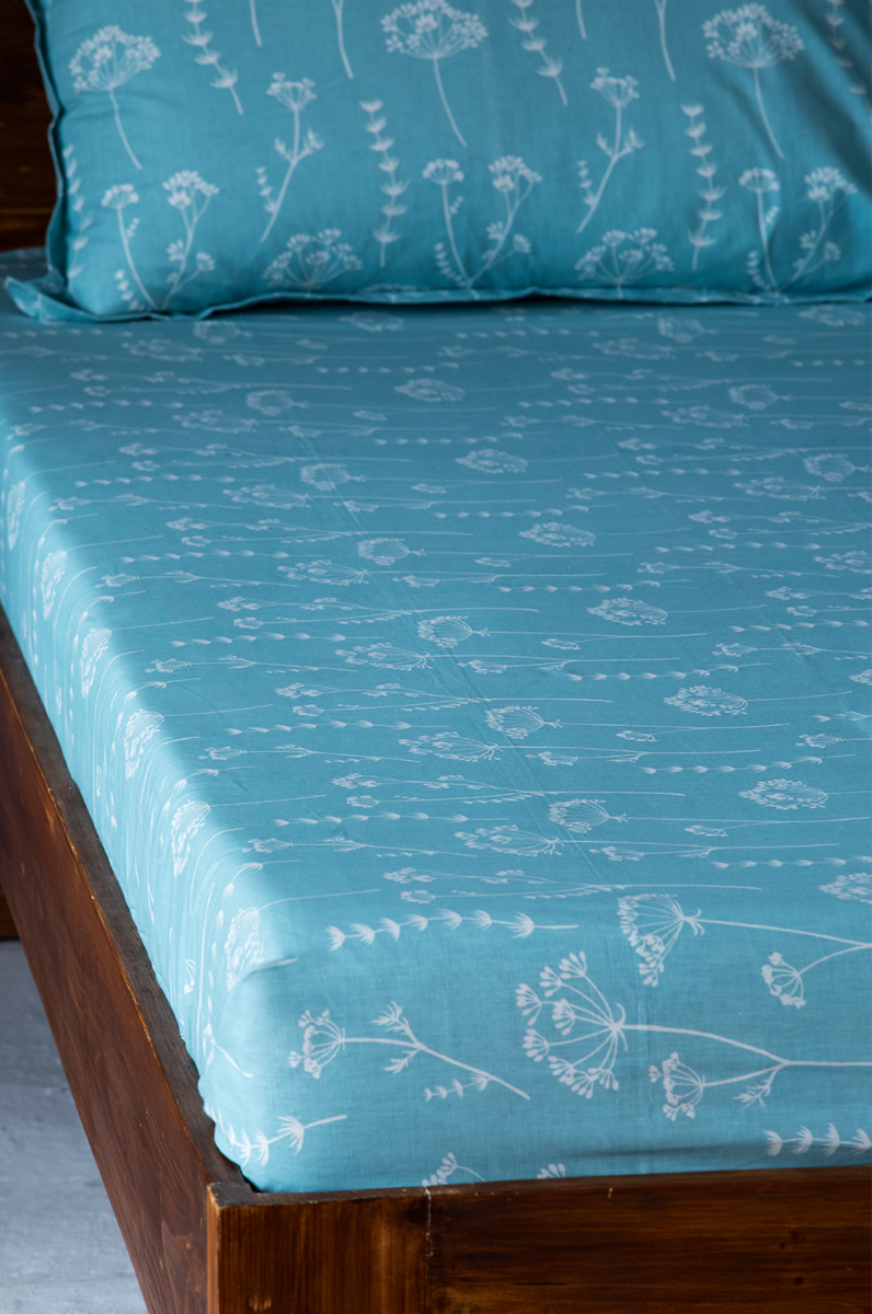 Hand - Woven Aqua Blue Floral Bedcover