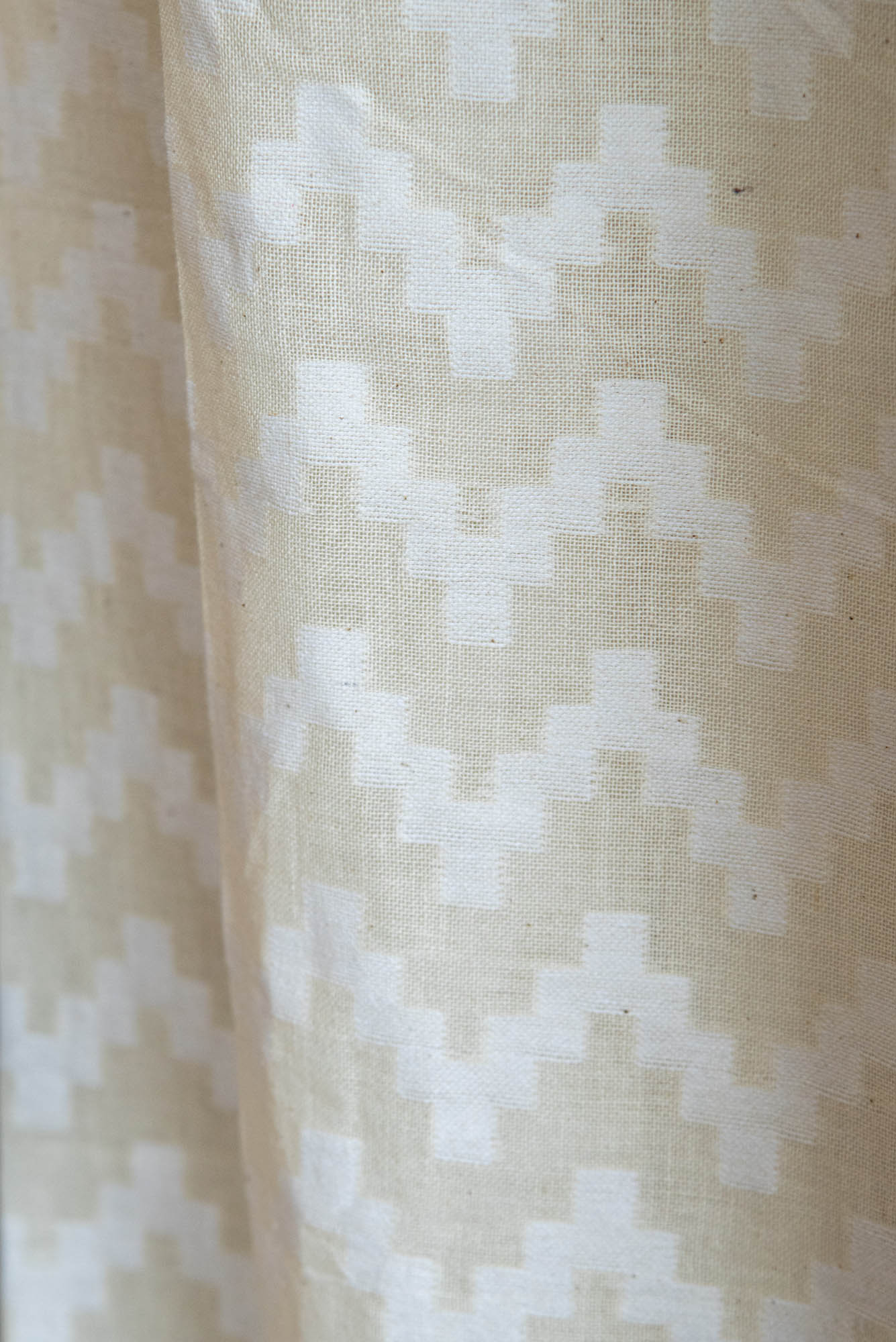 
                  
                    CT CUTWORK TAB CURTAINS 66 X 46
                  
                