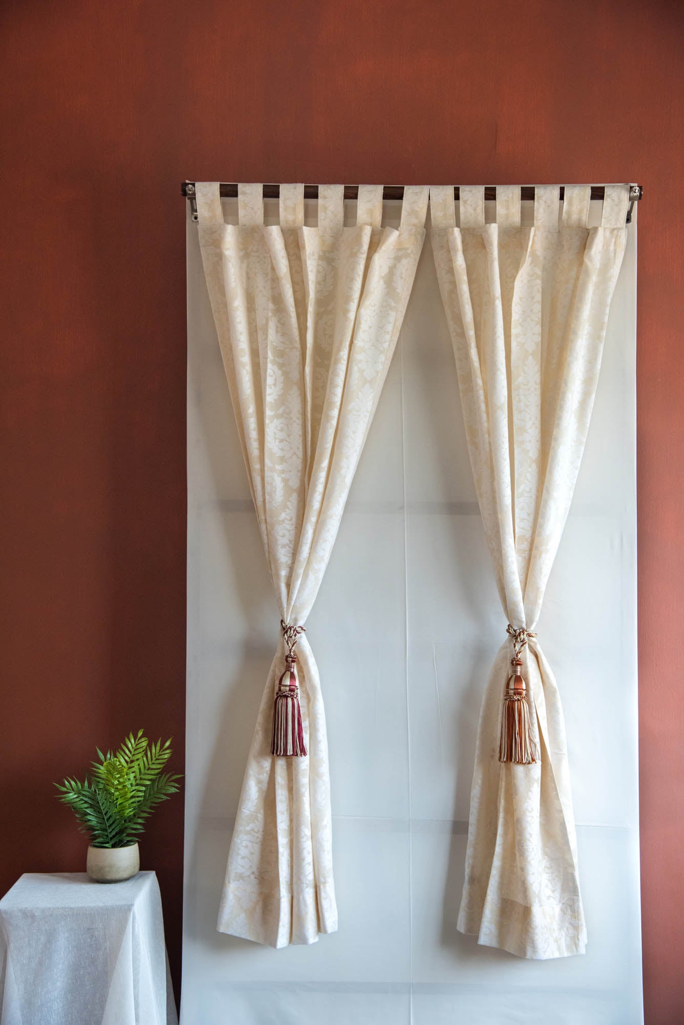 
                  
                    CT CUTWORK TAB CURTAINS 66 X 46
                  
                