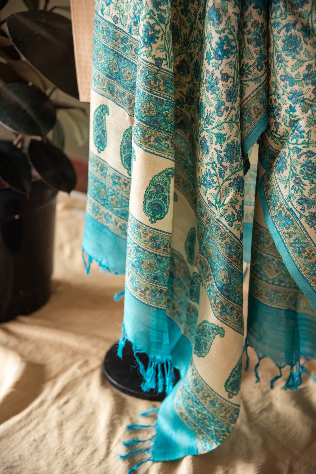 
                  
                    PTD TUSSAR SILK DUPATTA
                  
                