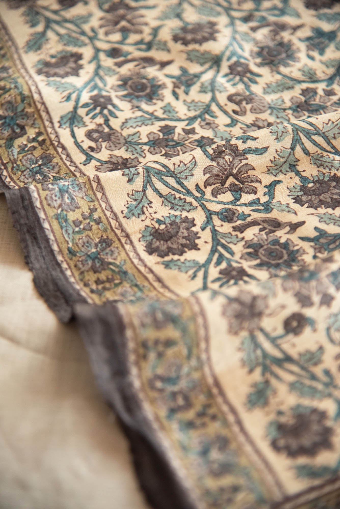 
                  
                    PTD TUSSAR SILK DUPATTA
                  
                