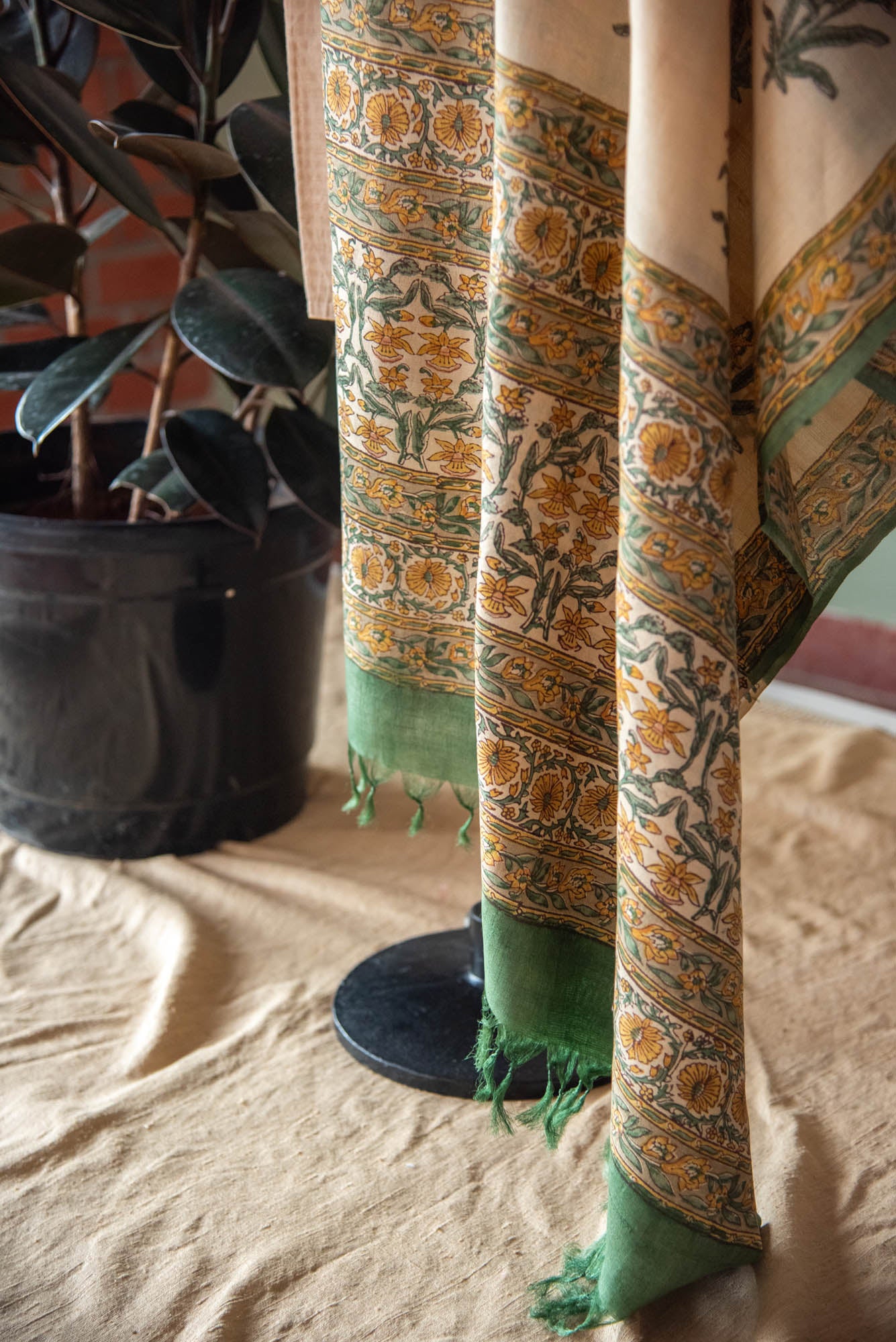 
                  
                    PTD TUSSAR SILK DUPATTA
                  
                