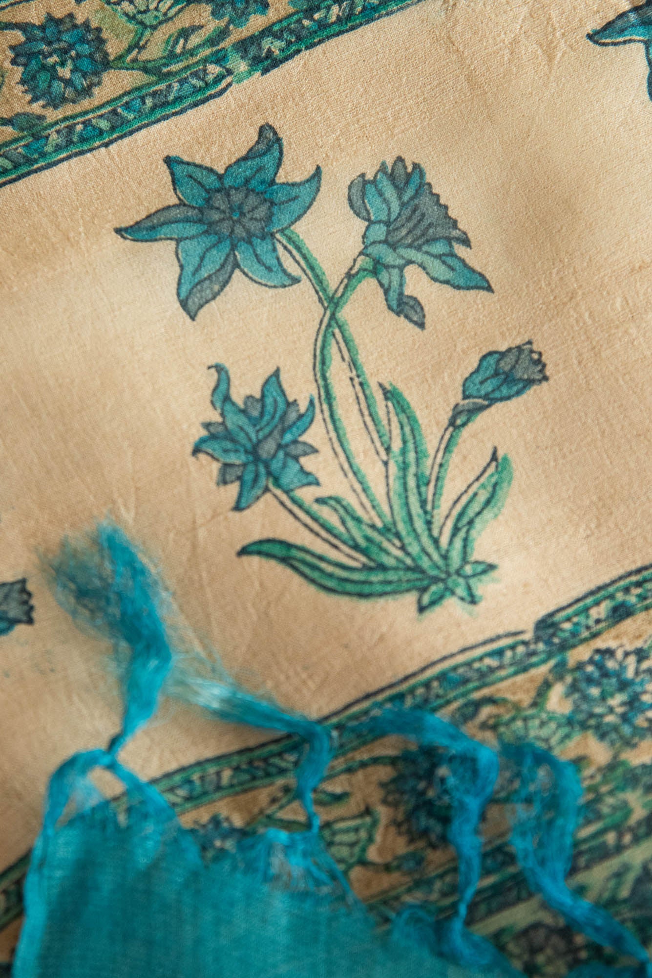 
                  
                    PTD TUSSAR SILK FABRIC &DUPATTA SKD SET
                  
                