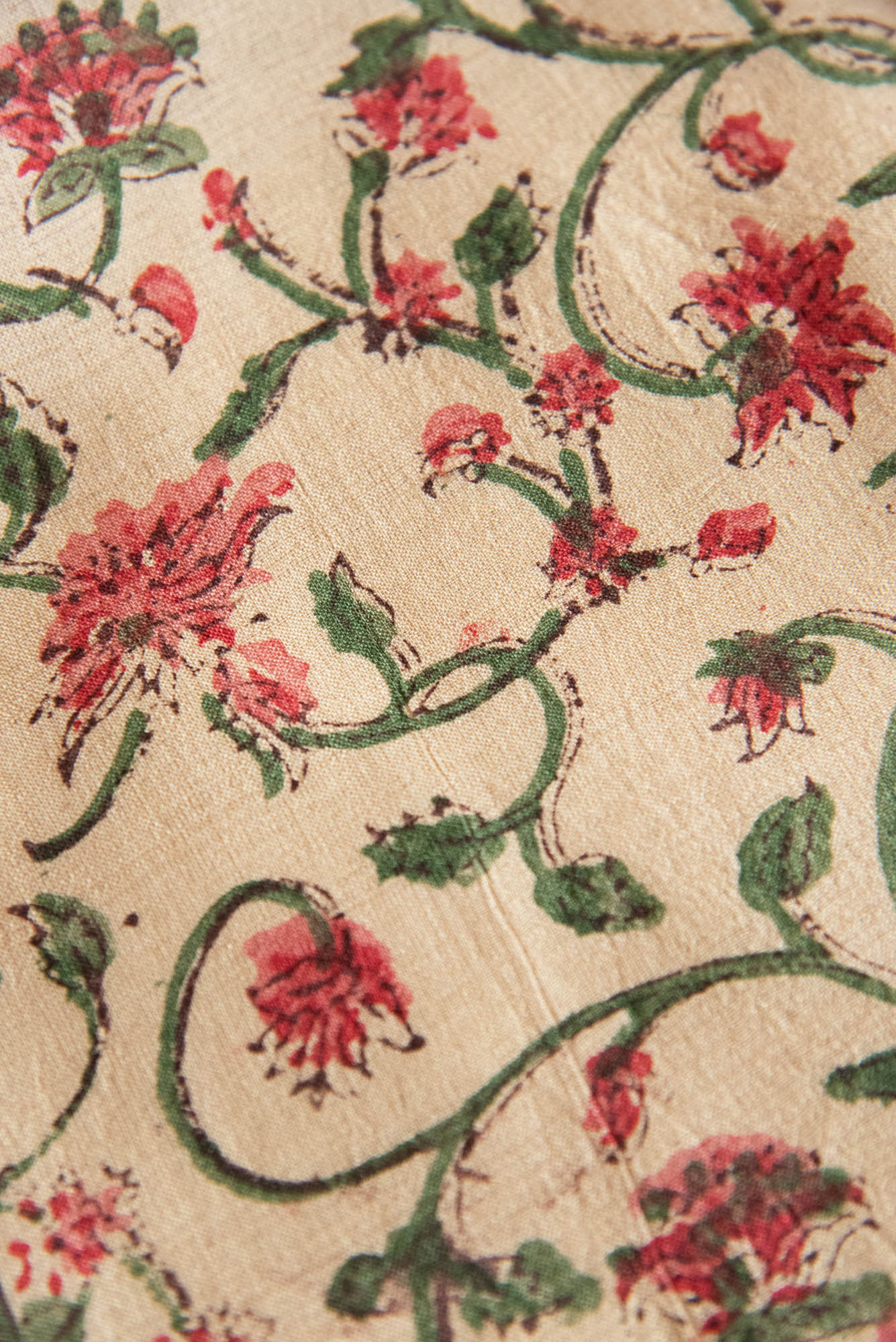 
                  
                    PTD TUSSAR SILK FABRIC &DUPATTA SKD SET
                  
                