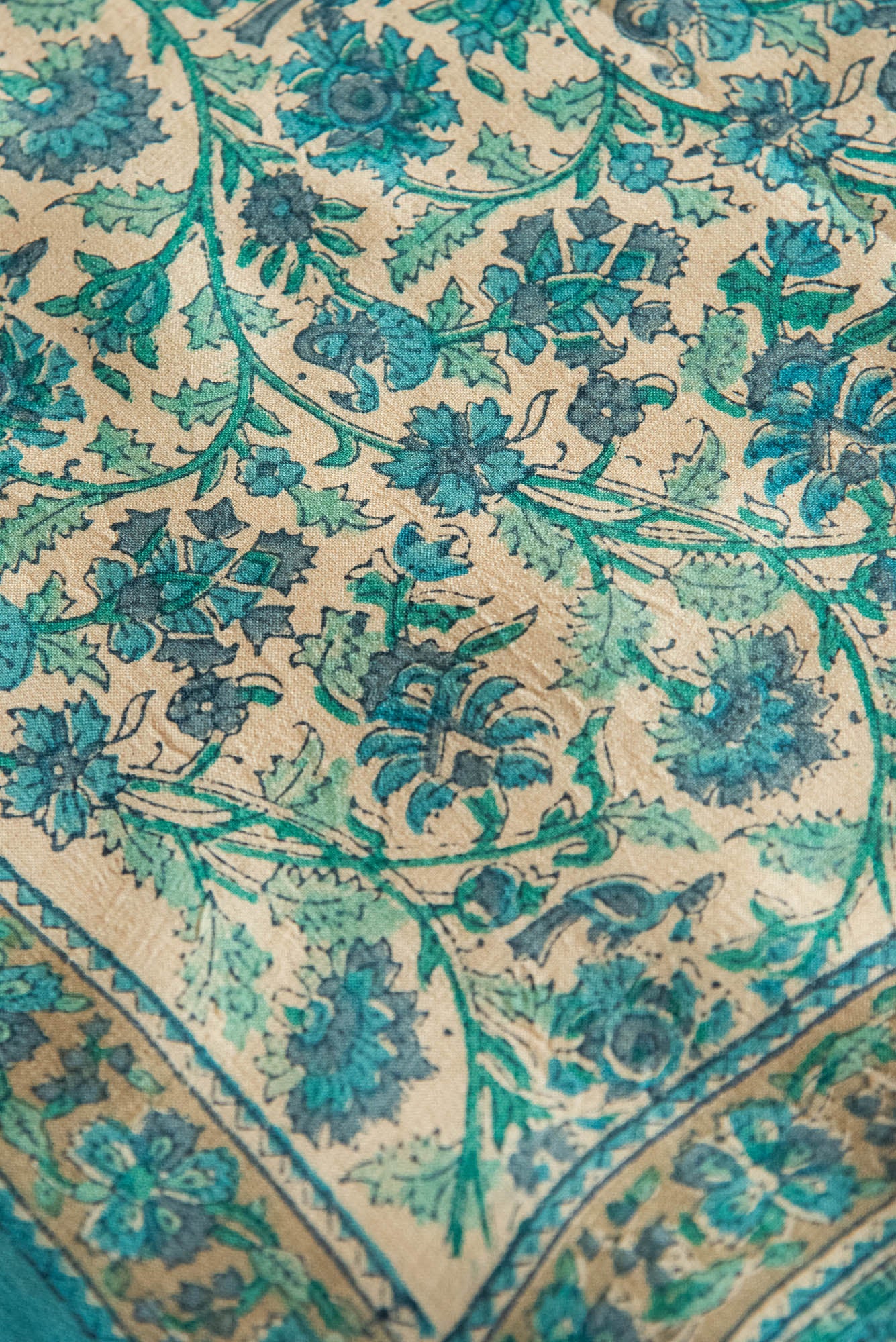 
                  
                    PTD TUSSAR SILK FABRIC &DUPATTA SKD SET
                  
                