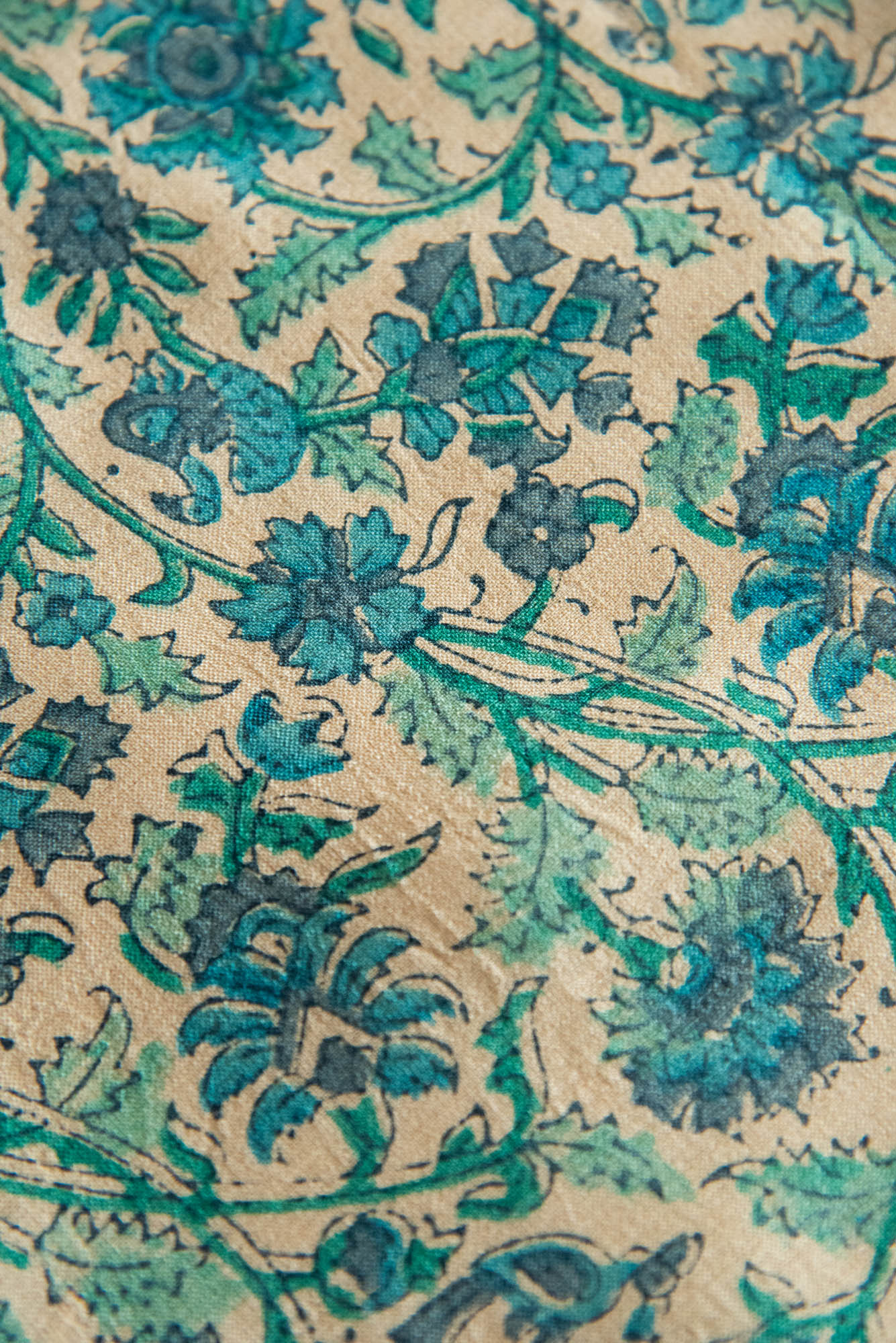 
                  
                    PTD TUSSAR SILK FABRIC &DUPATTA SKD SET
                  
                