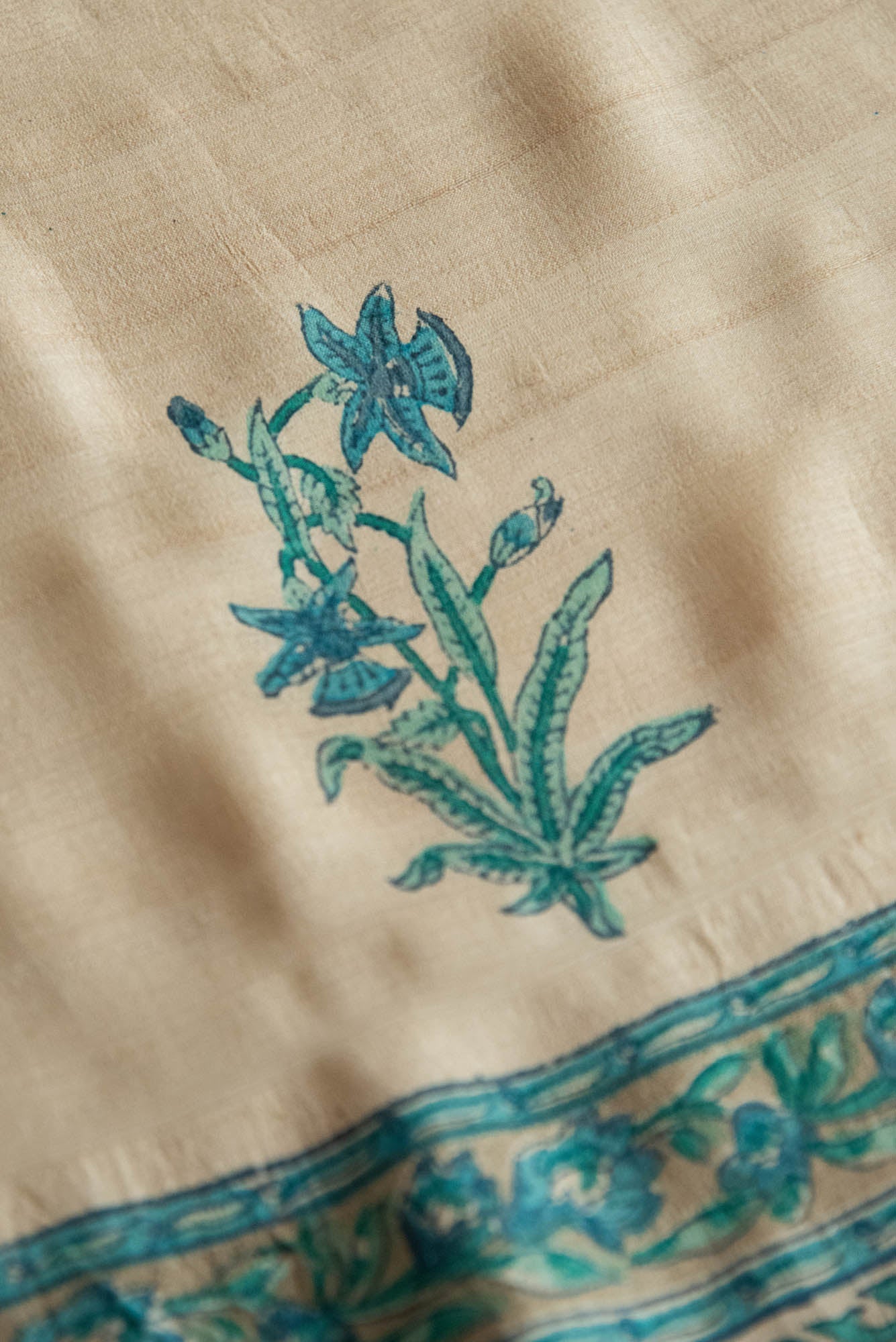 
                  
                    PTD TUSSAR SILK FABRIC &DUPATTA SKD SET
                  
                