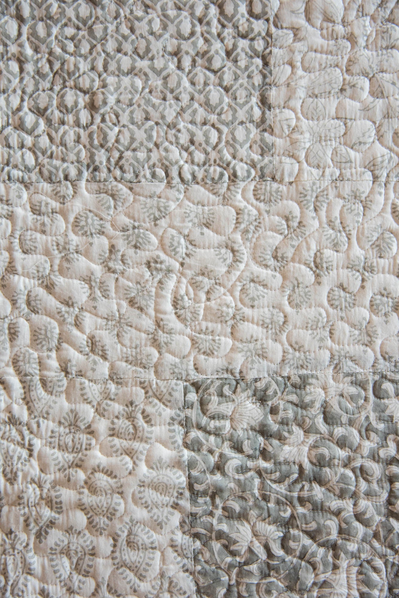 
                  
                    NEW PATCH VOILE B/P BEDCOVER-108X108
                  
                