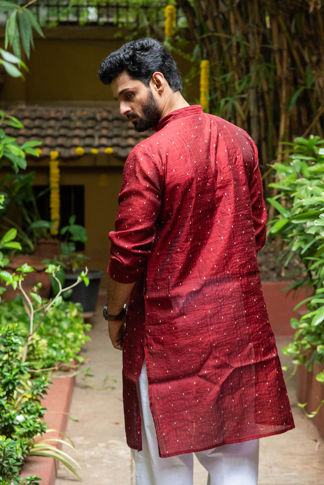 
                  
                    SILK CT MEN LONG KURTHA F/S
                  
                