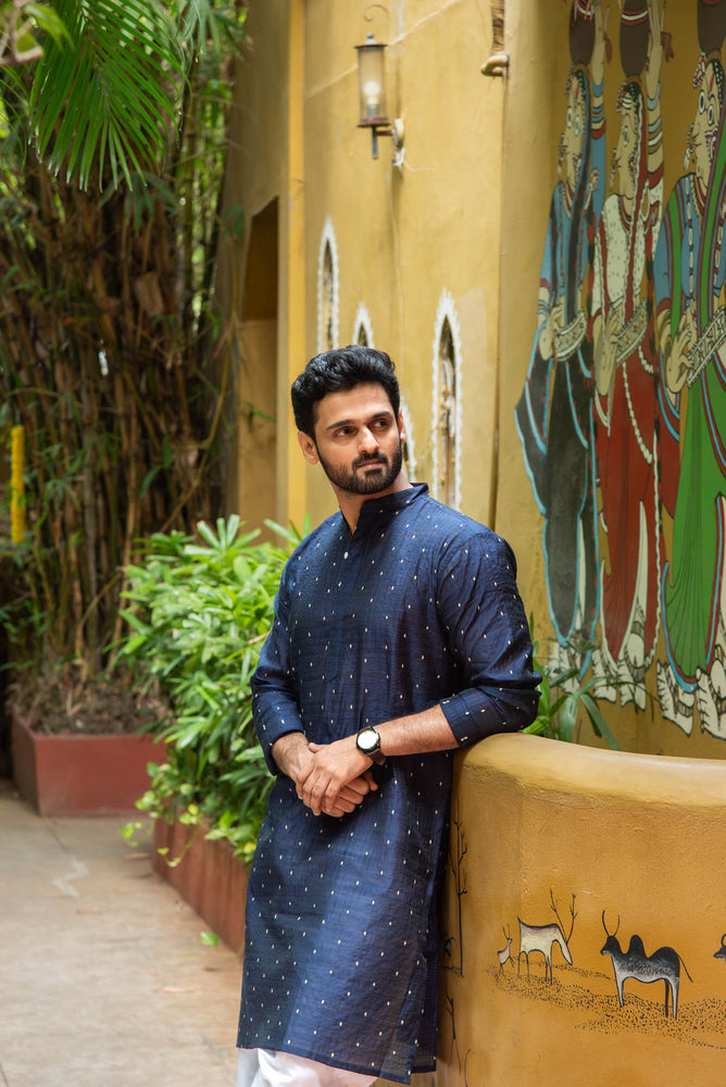 
                  
                    SILK CT MEN LONG KURTHA F/S
                  
                