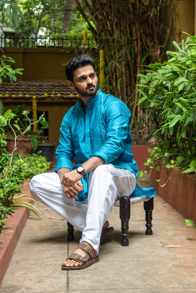 
                  
                    SILK CT MEN LONG KURTHA F/S
                  
                