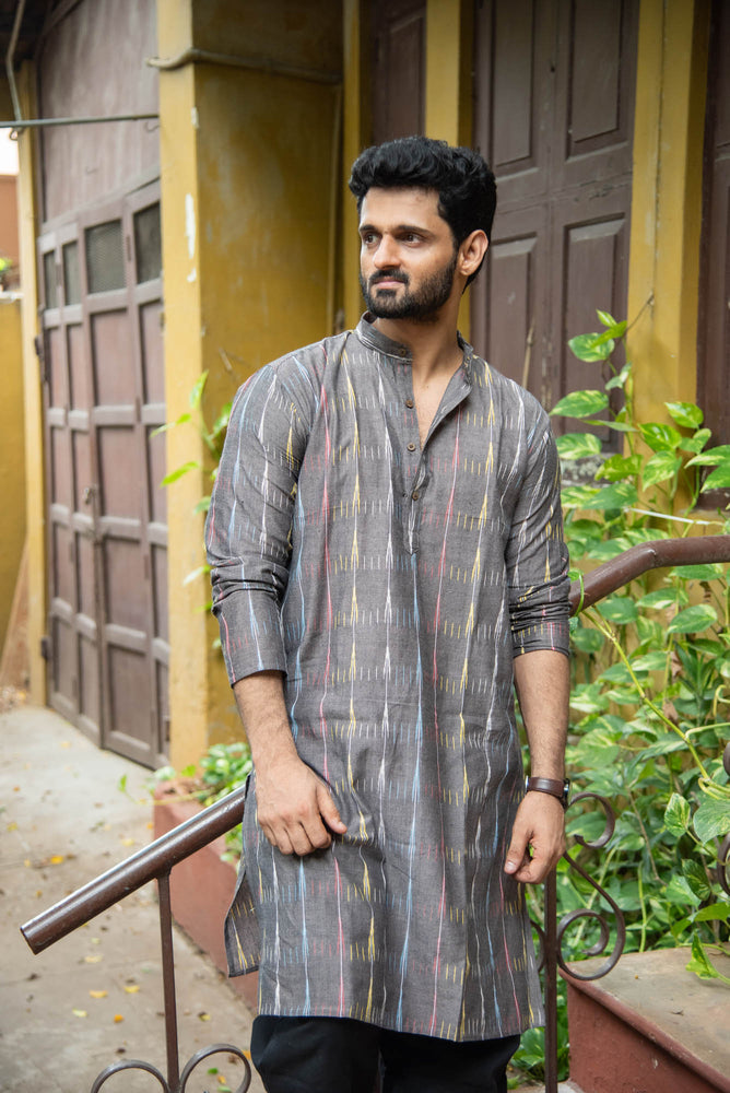 
                  
                    CT MEN LONG KURTHA F/S
                  
                