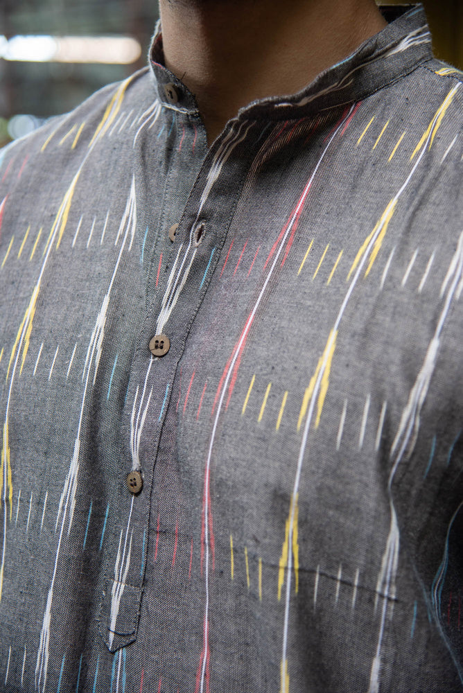 
                  
                    CT MEN LONG KURTHA F/S
                  
                