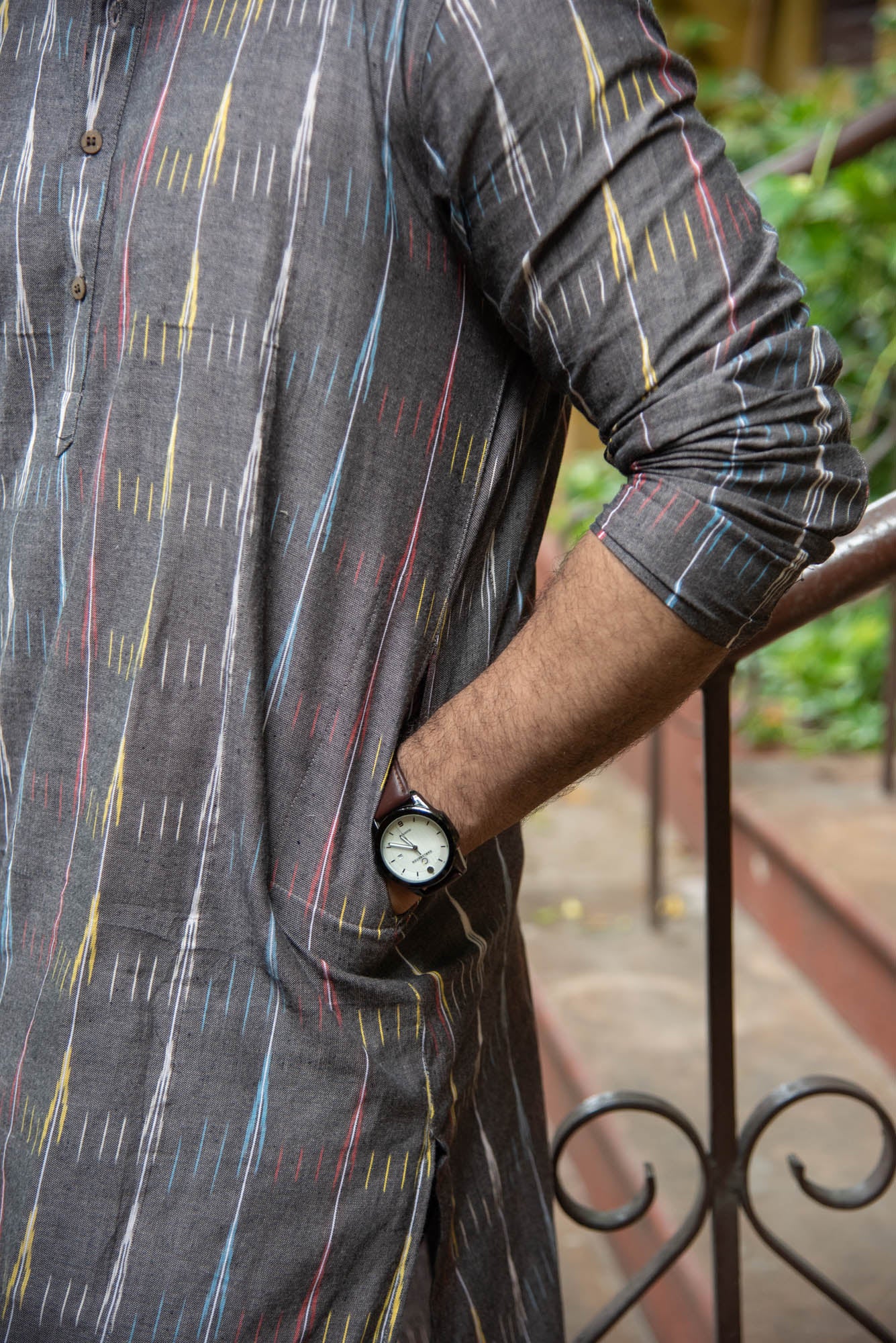 
                  
                    CT MEN LONG KURTHA F/S
                  
                