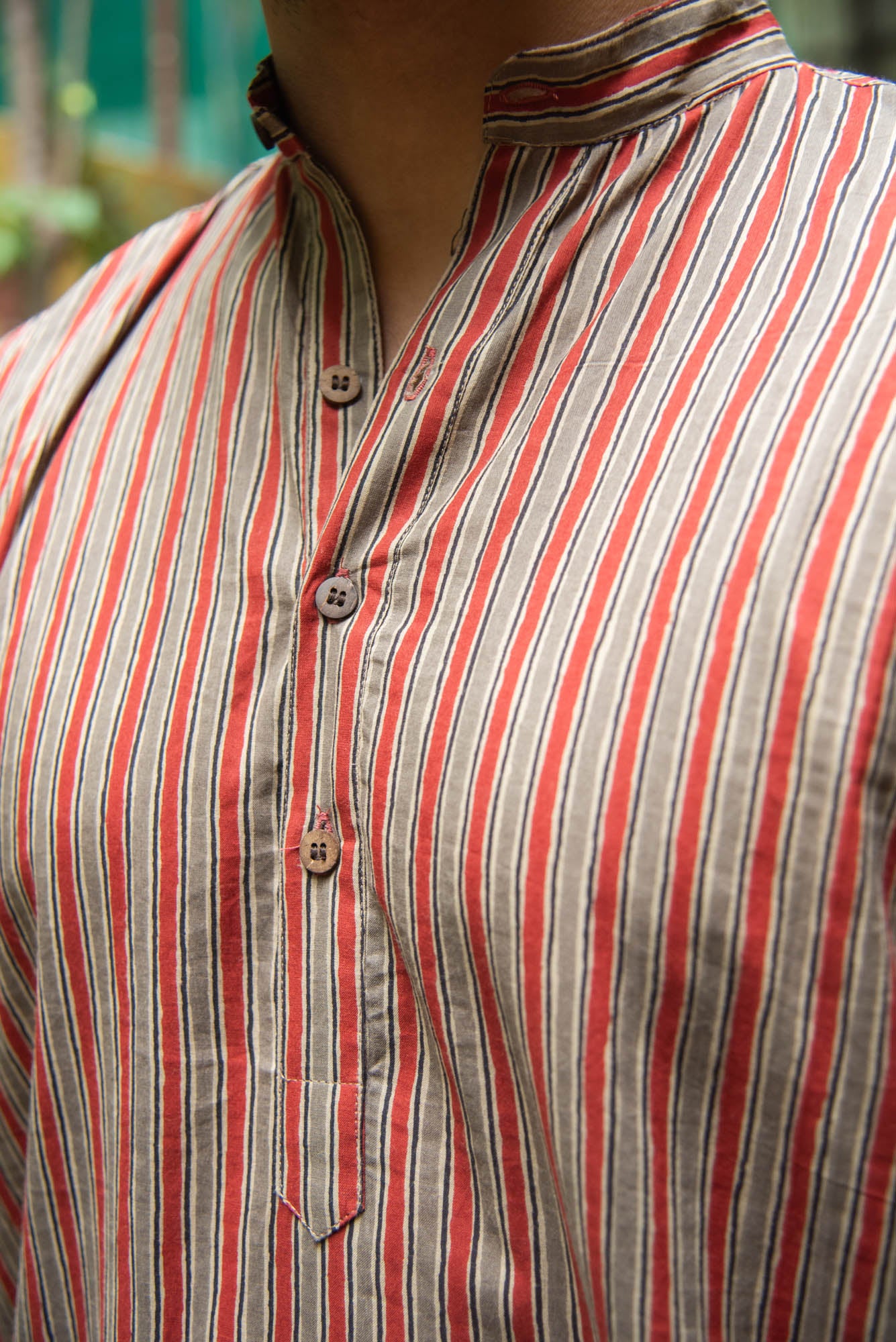 
                  
                    CT MEN LONG KURTHA F/S
                  
                