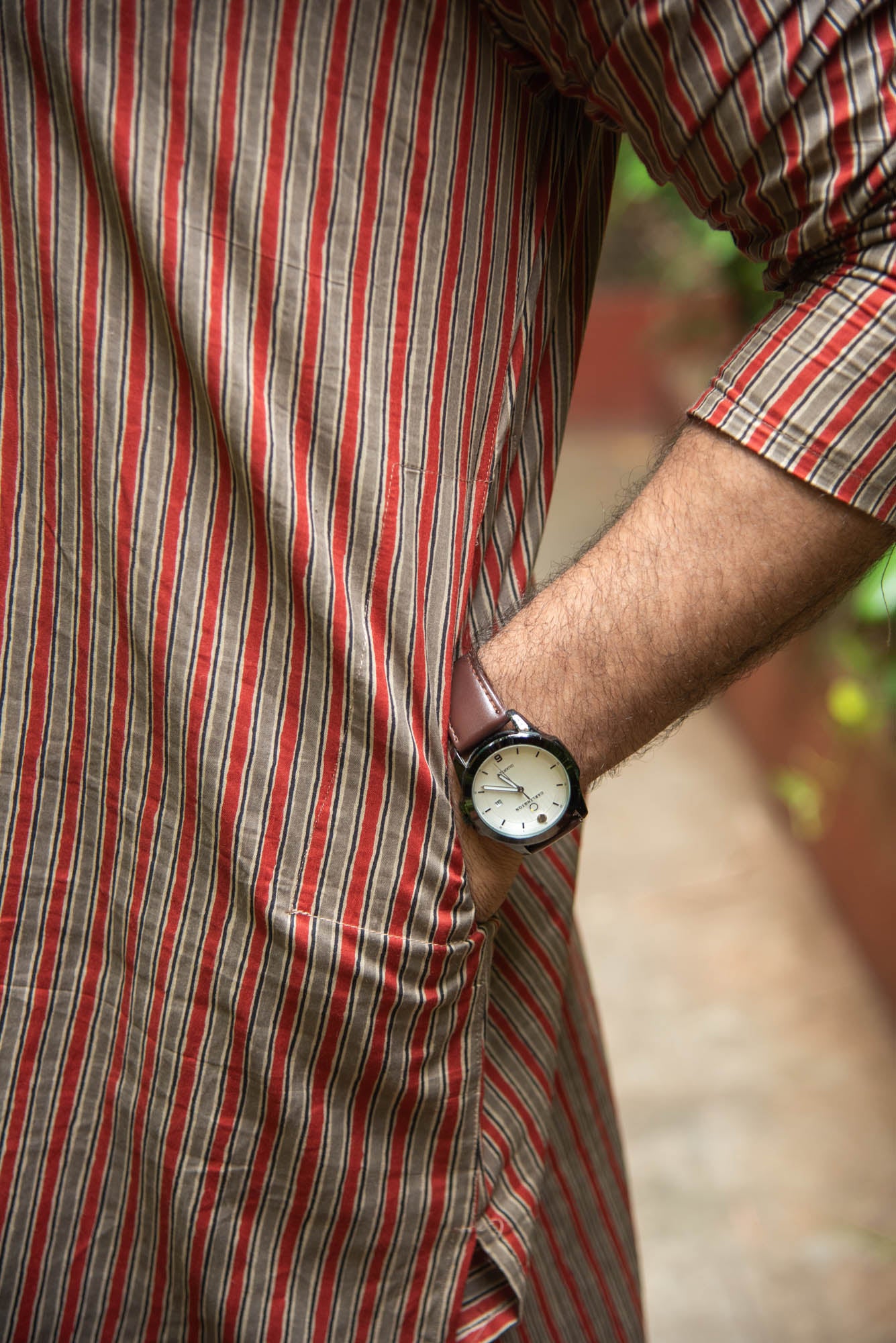 
                  
                    CT MEN LONG KURTHA F/S
                  
                