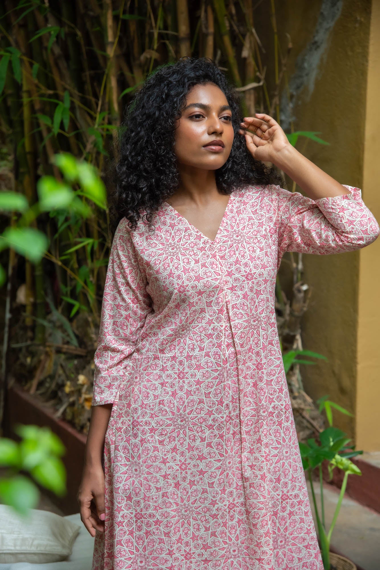 
                  
                    CT LONG DRESS 3/4 SLV
                  
                