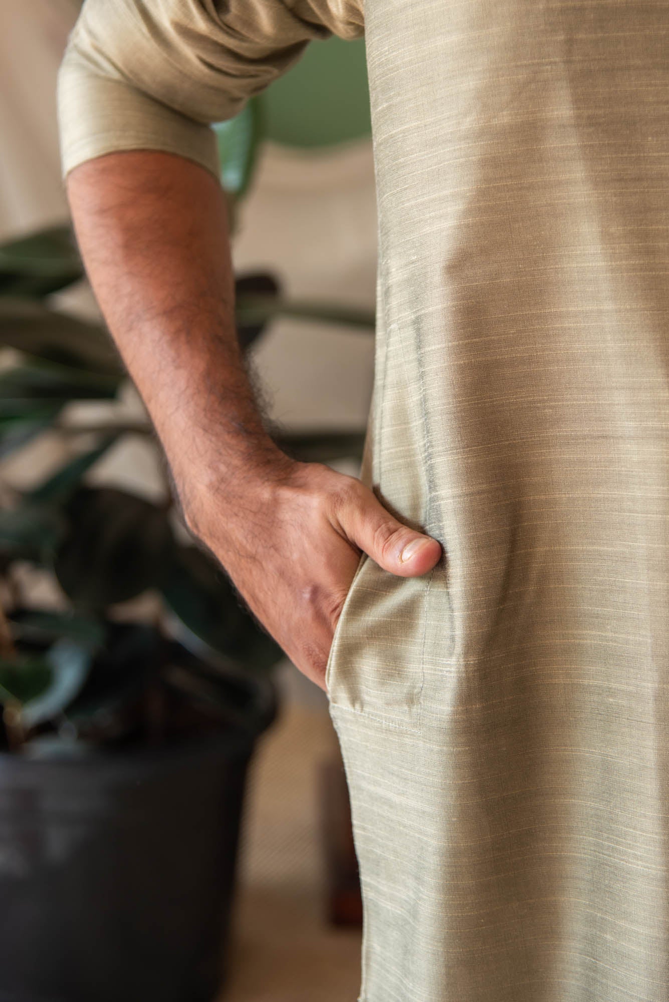 
                  
                    SILK CT MEN LONG KURTHA F/S
                  
                