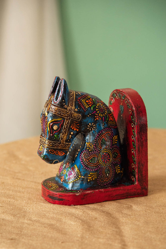 
                  
                    WOOD HORSE HEAD BOOK END
                  
                