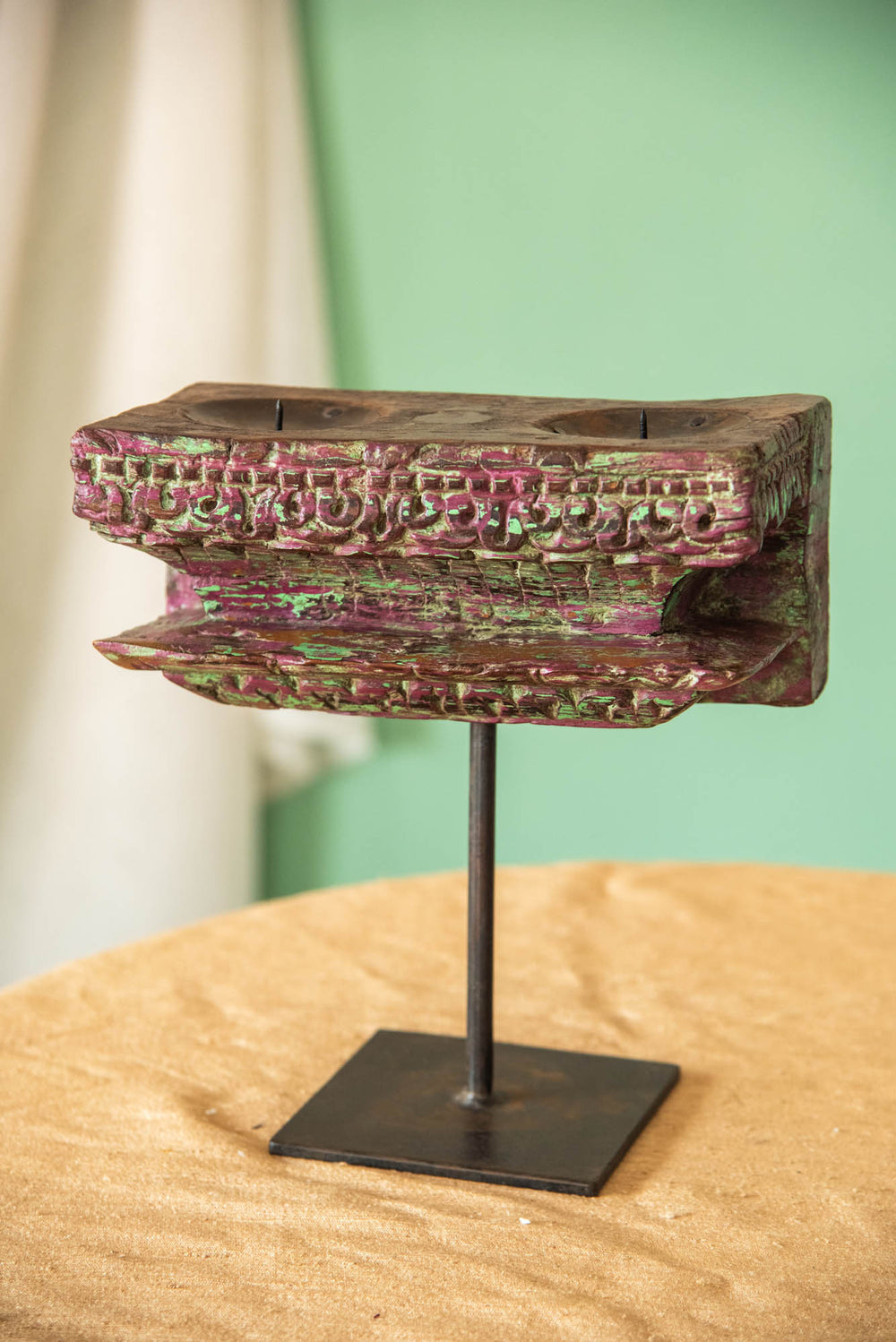 WOOD DOUBLE CANDLE WITH STAND