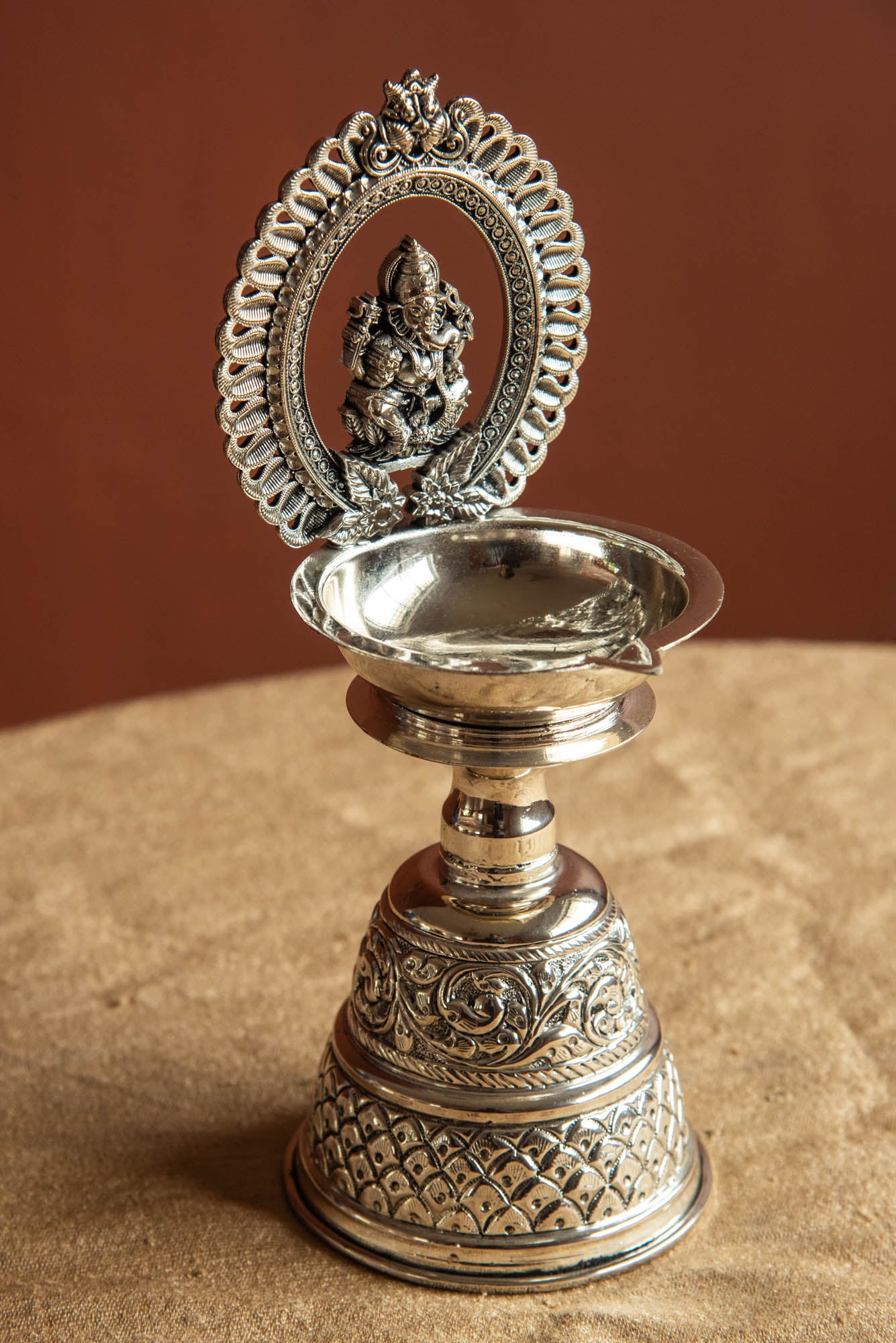 
                  
                    BRASS GANESH ARCH DIYA
                  
                