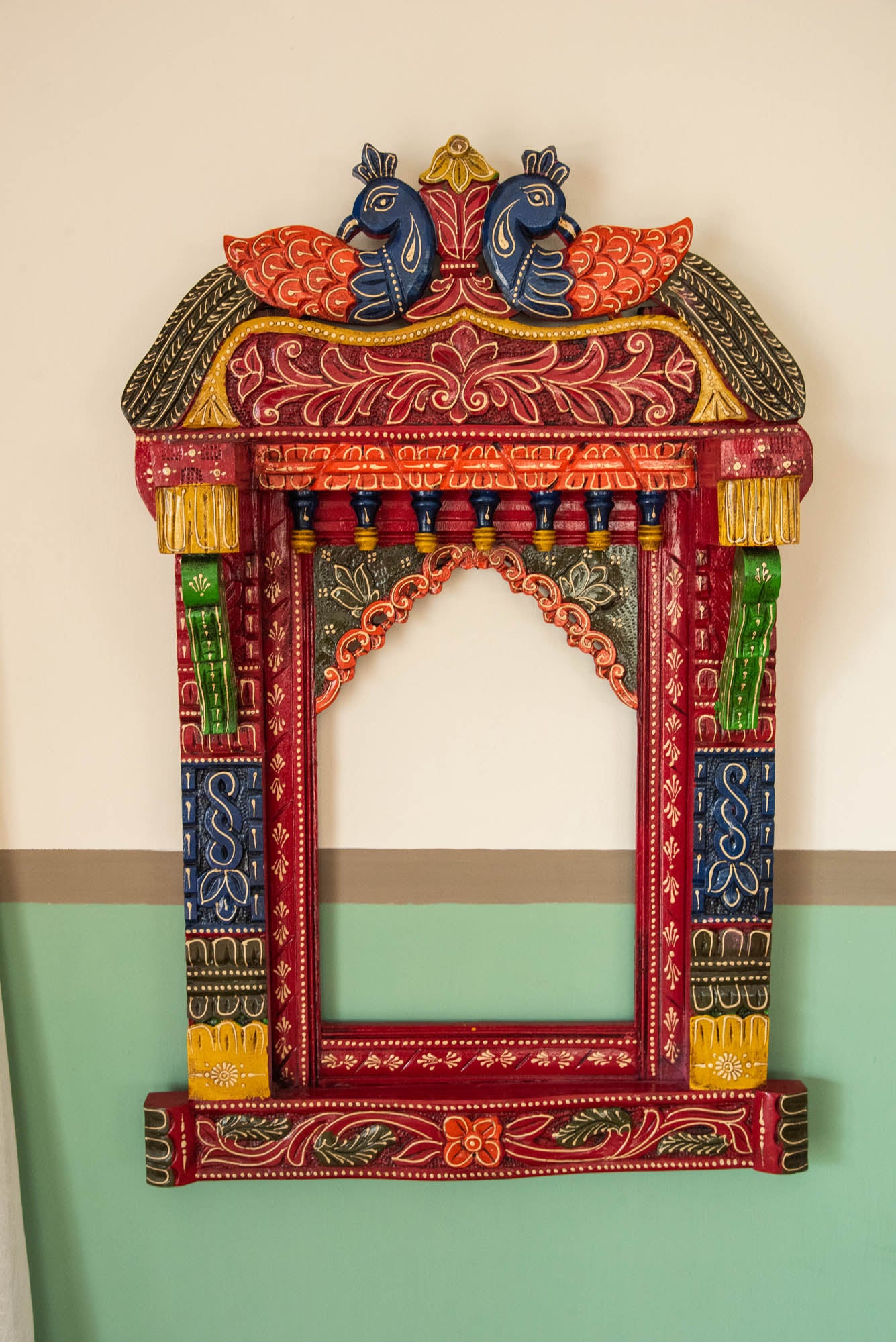 
                  
                    WOOD JHUROOKHA FRAME PEACOCK
                  
                