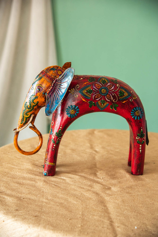 
                  
                    WOOD ELEPHANT WITH BABY
                  
                