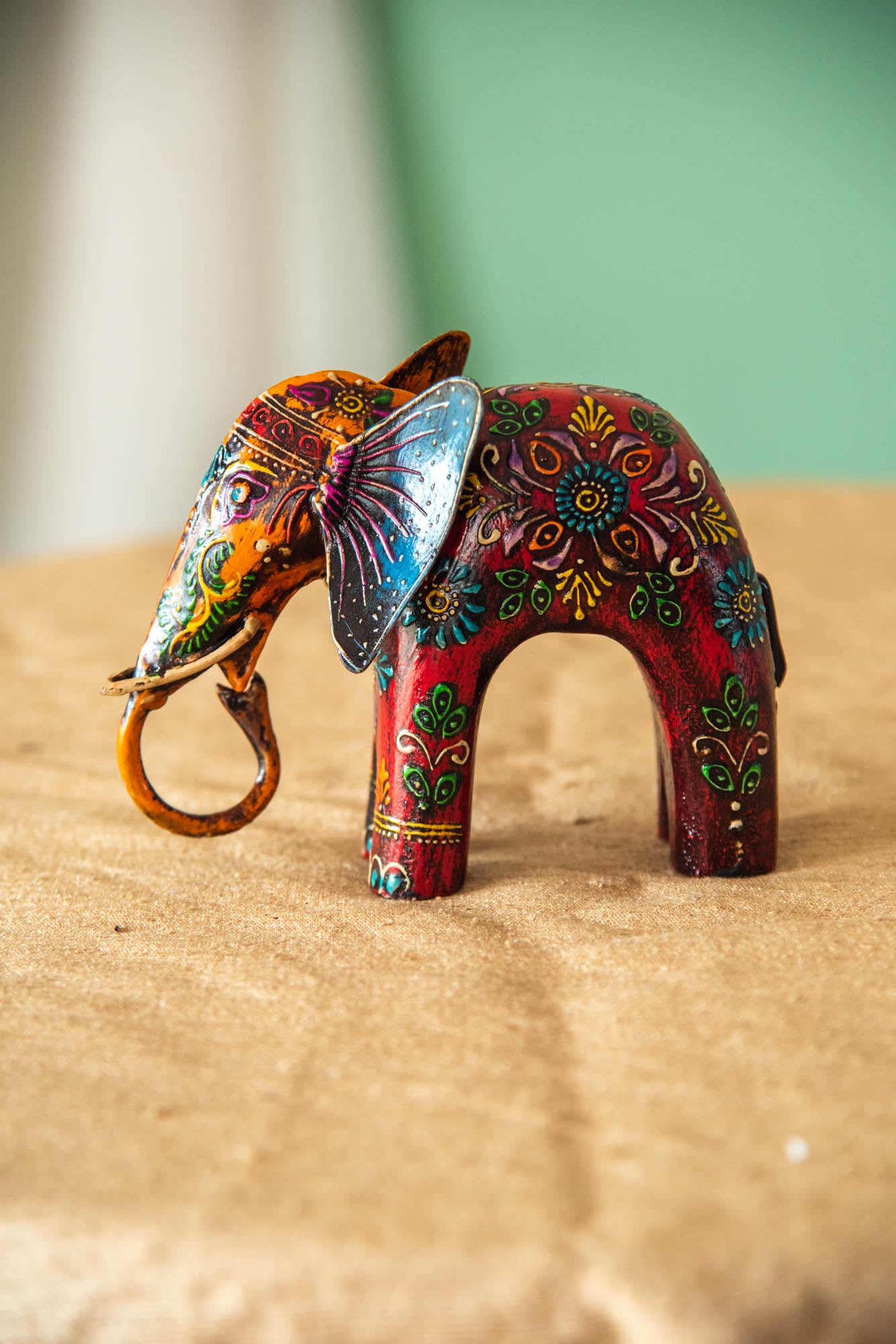 
                  
                    WOOD ELEPHANT WITH BABY
                  
                