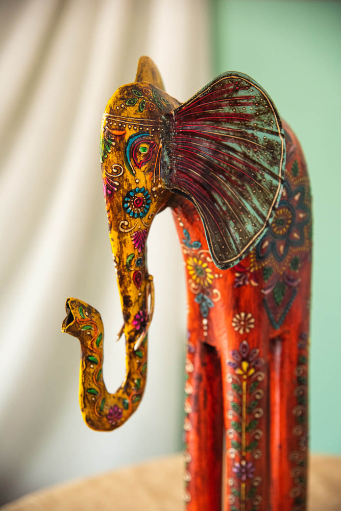 
                  
                    WOOD ELEPANT LONG LEGS
                  
                