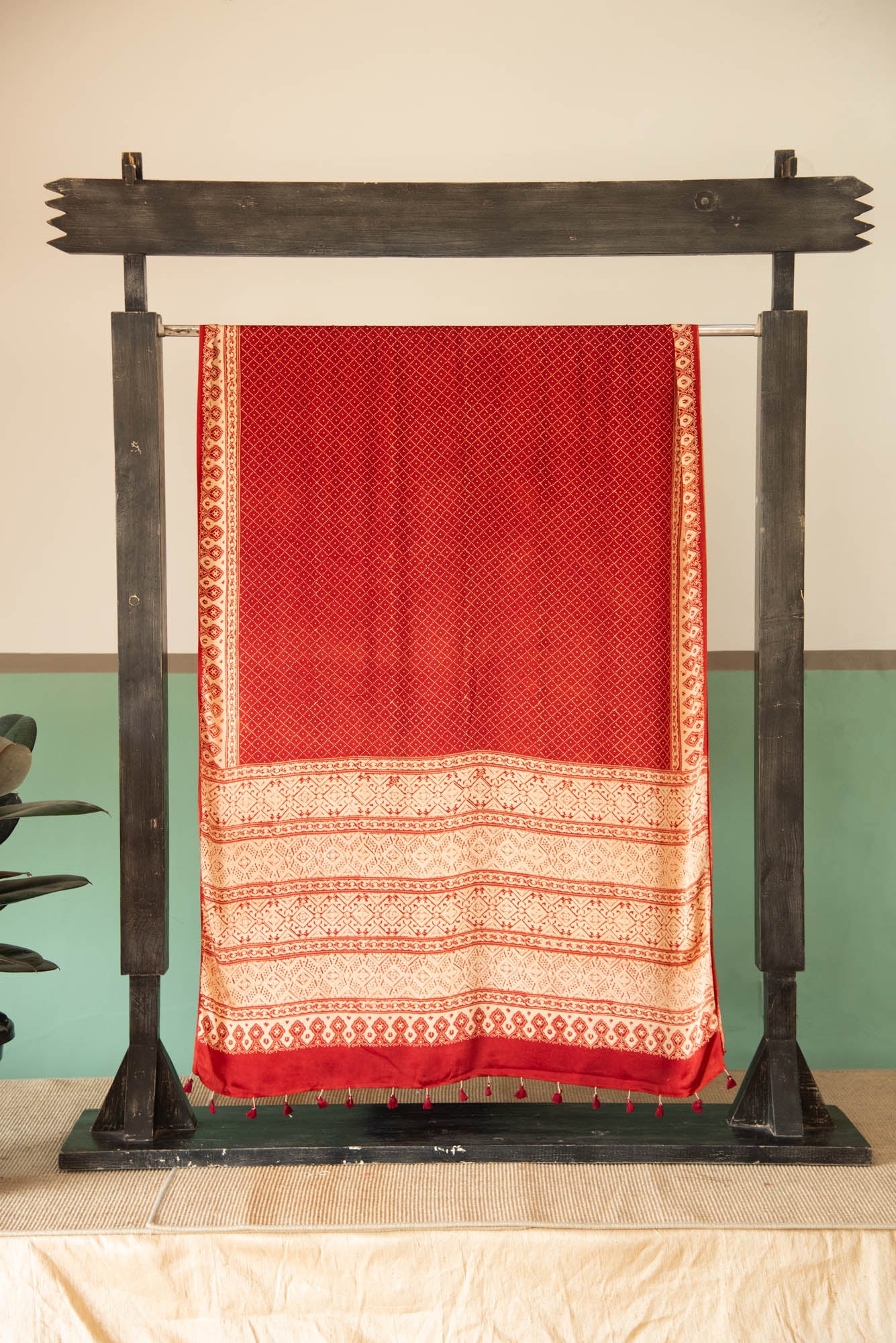 
                  
                    MODAL SILK PRINT SAREE
                  
                