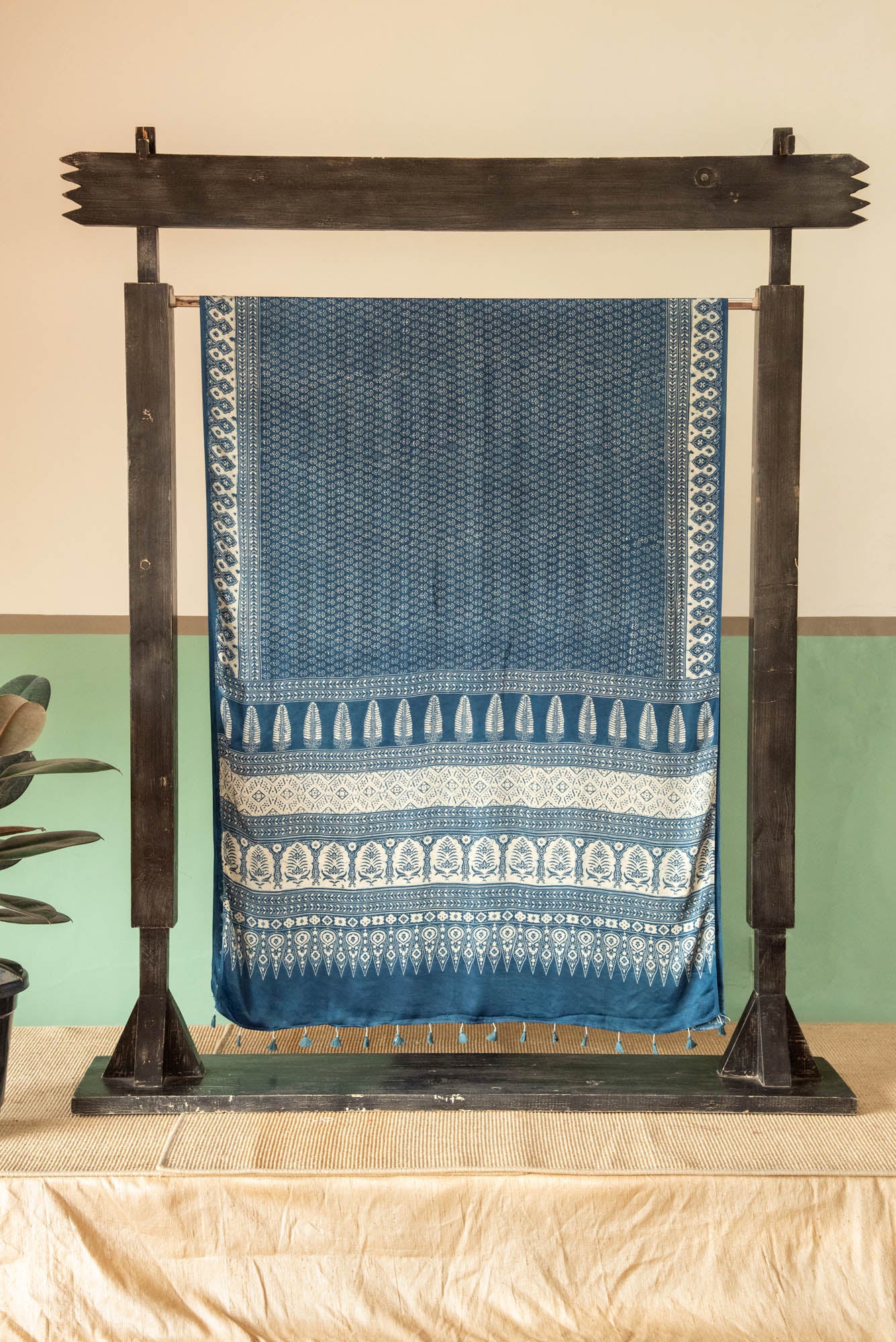 
                  
                    MODAL SILK PRINT SAREE
                  
                