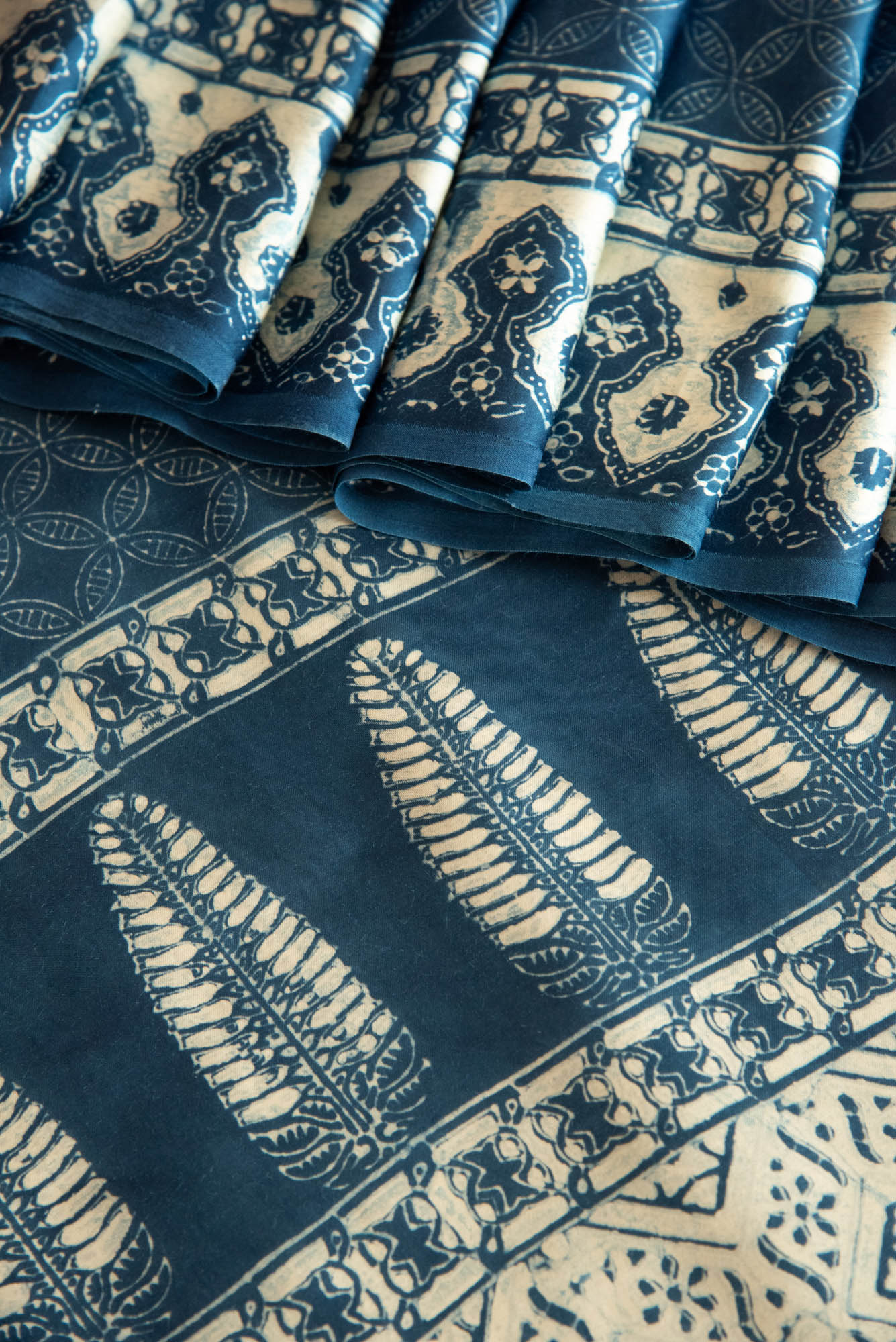 
                  
                    MODAL SILK PRINT SAREE
                  
                