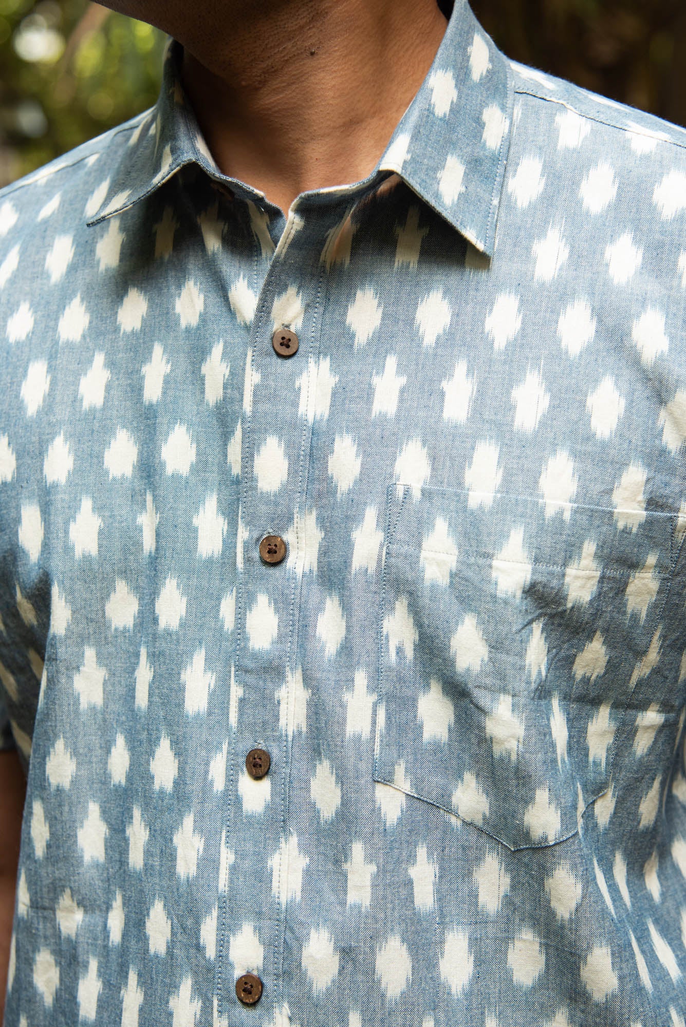
                  
                    CT MEN SHIRT H/S
                  
                
