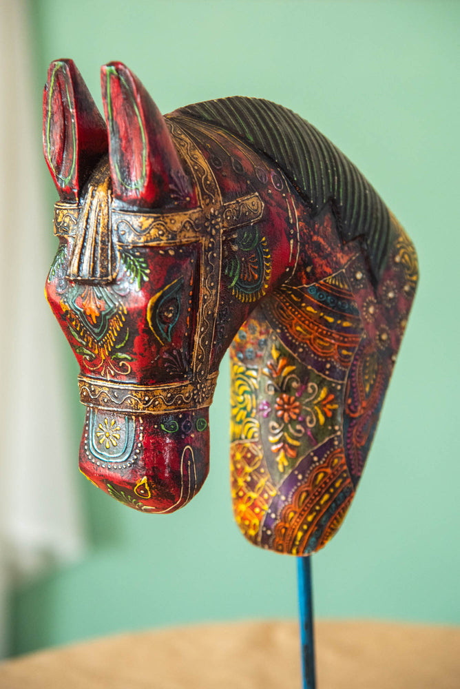 
                  
                    WOOD HORSE HEAD WITH STAND
                  
                