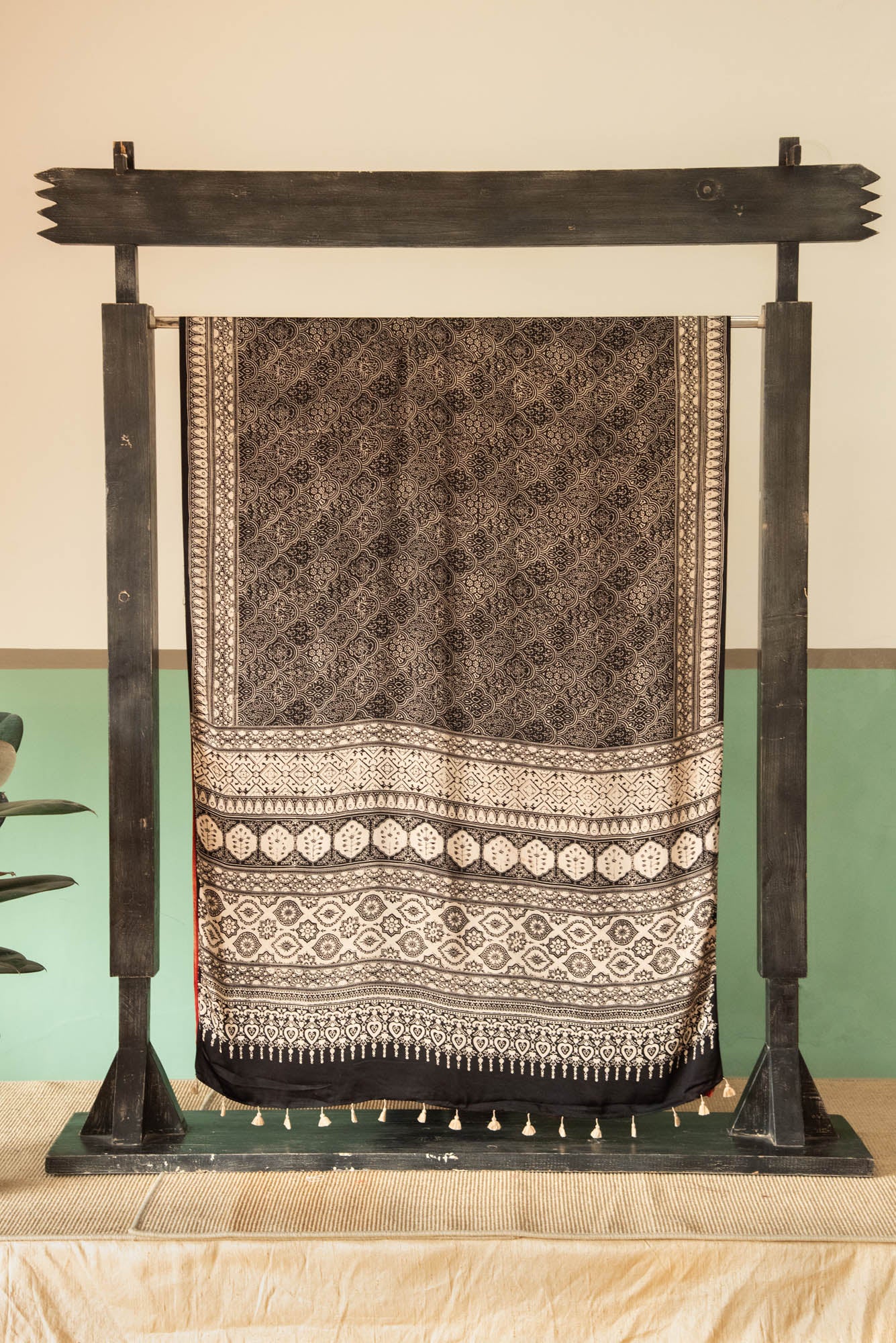 
                  
                    MODAL SILK PRINT SAREE
                  
                