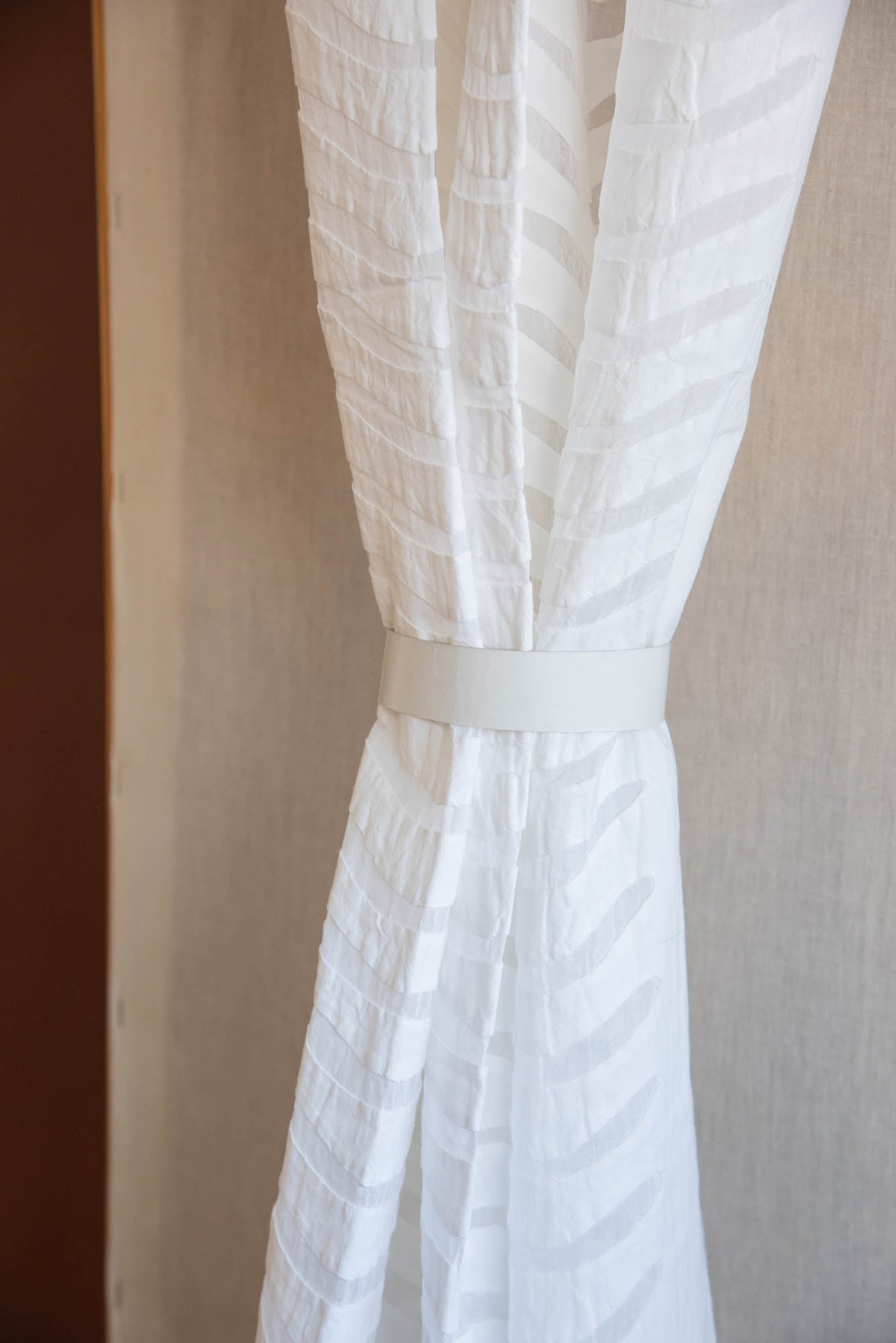 
                  
                    CT CUT WORK TAP CURTAIN
                  
                