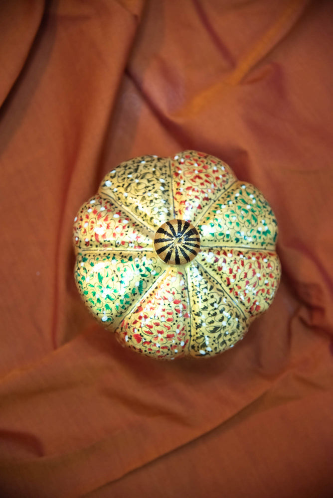 
                  
                    PUMPKIN SHAPE BOX
                  
                