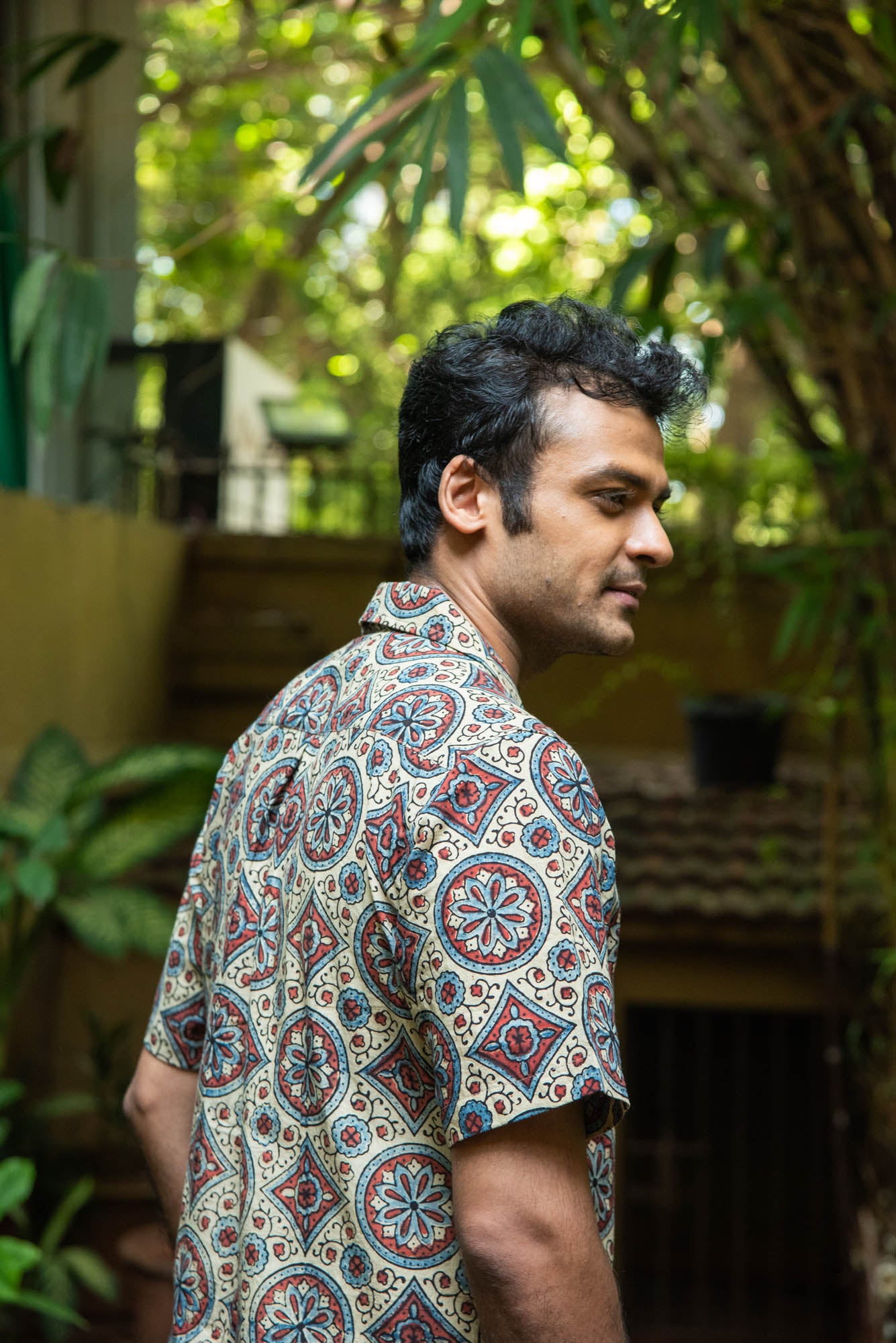 
                  
                    MEN RESORT SHIRT H/SLV SLIM FIT
                  
                