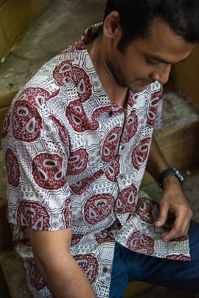 
                  
                    MEN RESORT SHIRT H/SLV SLIM FIT
                  
                