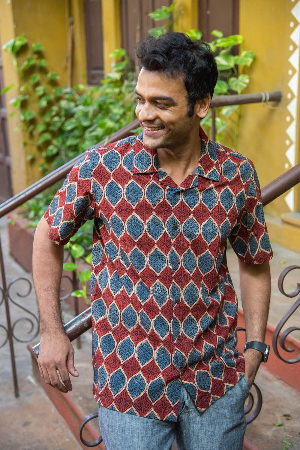 MEN RESORT SHIRT H/SLV SLIM FIT